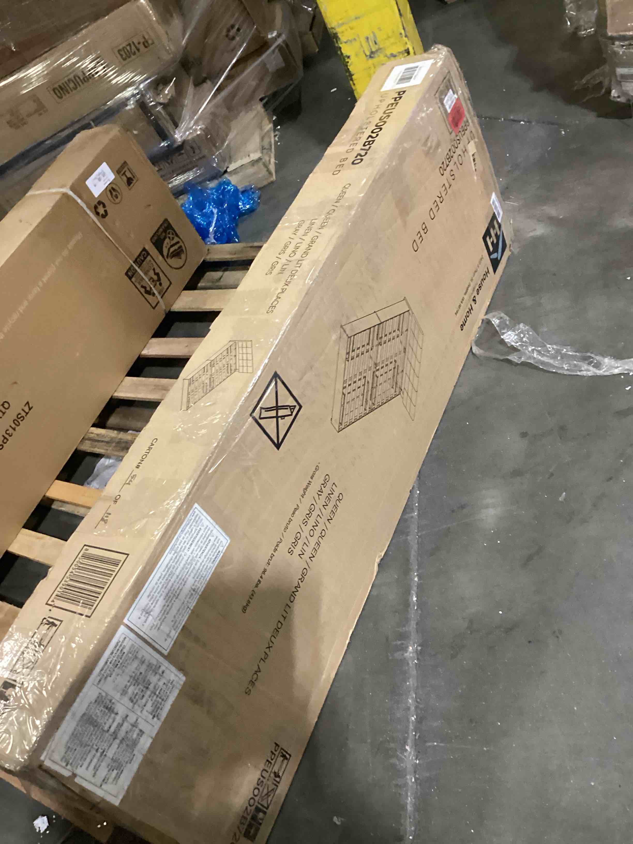 https://s3.amazonaws.com/lotting-images-prod/bidfta/GRA1646629_1741878541124.jpeg
