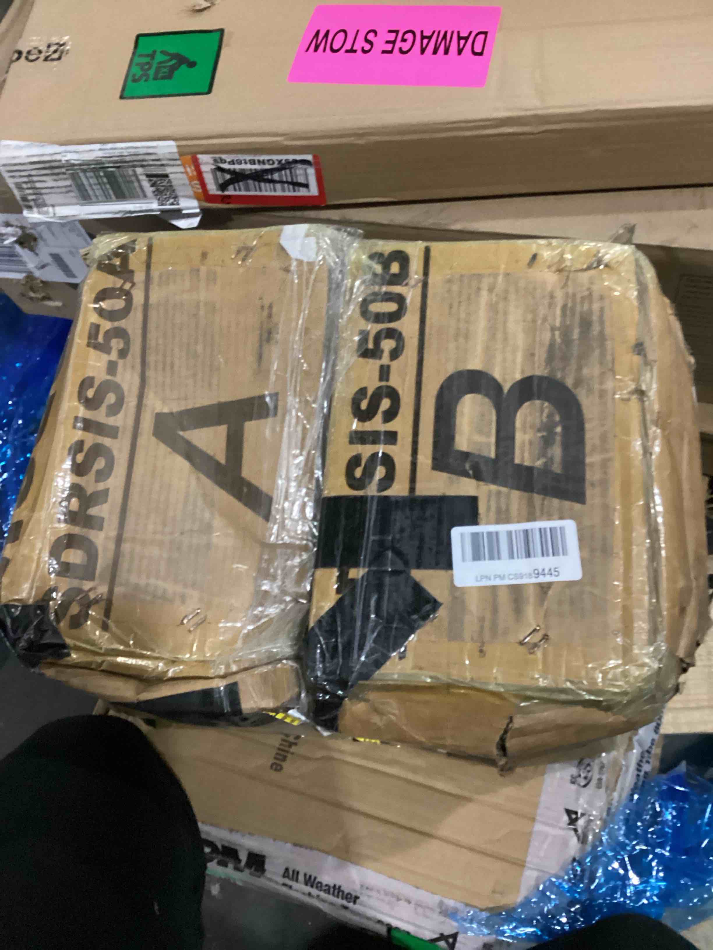 https://s3.amazonaws.com/lotting-images-prod/bidfta/GRA1646985_1742569843339.jpeg