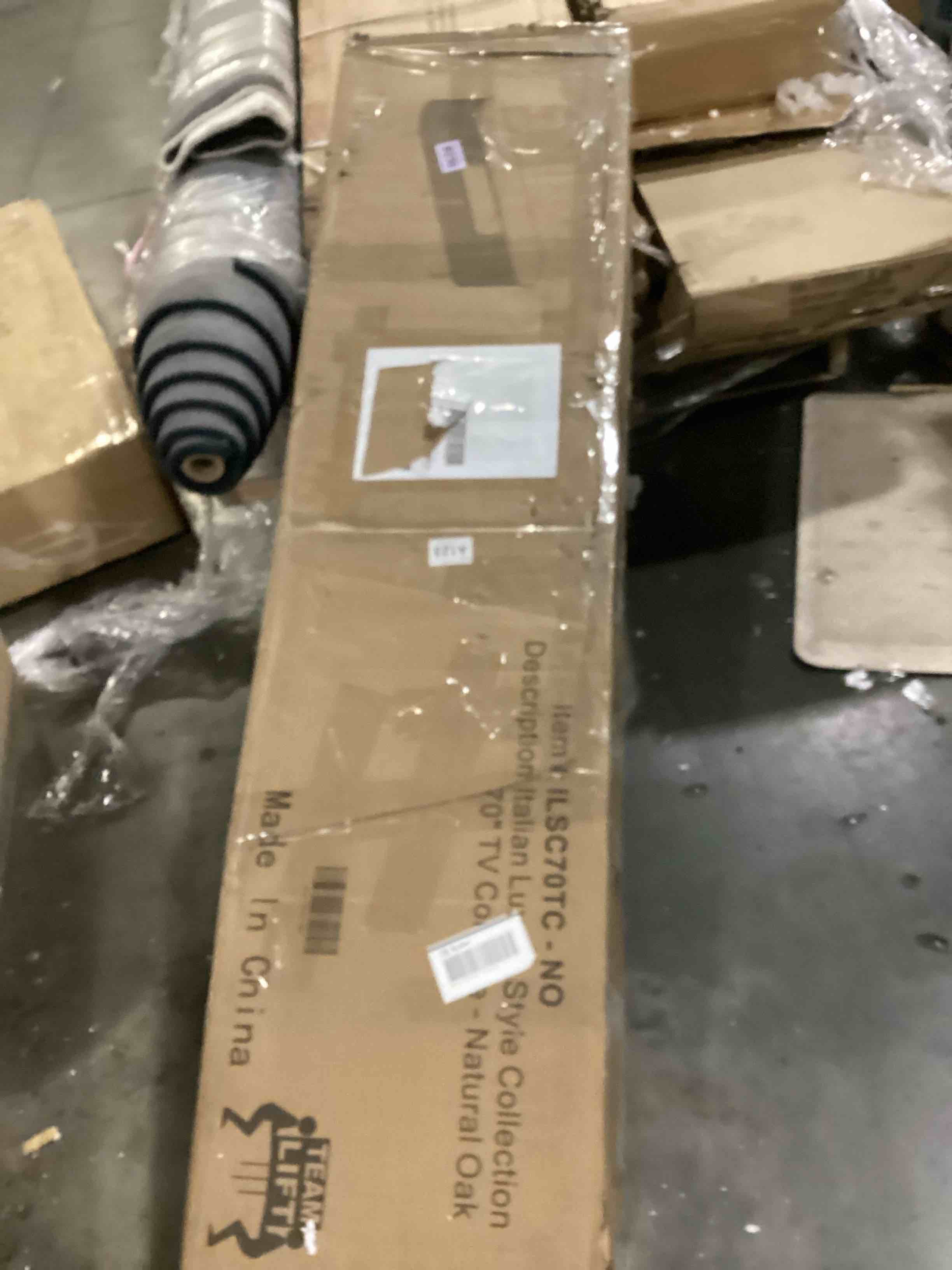 https://s3.amazonaws.com/lotting-images-prod/bidfta/GRA1647007_1742583564694.jpeg