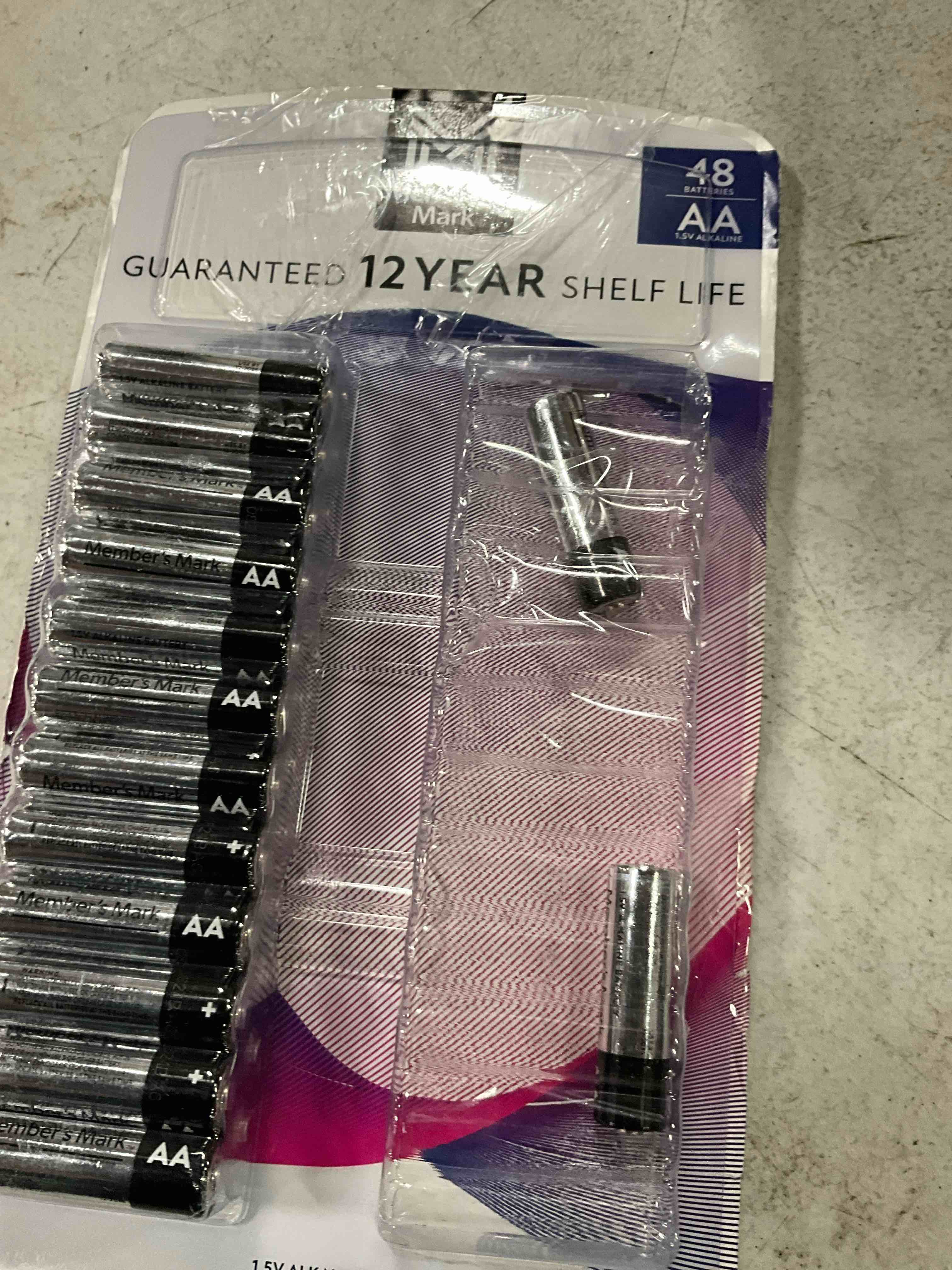 https://s3.amazonaws.com/lotting-images-prod/bidfta/GRA1653088_1753112343110.jpeg