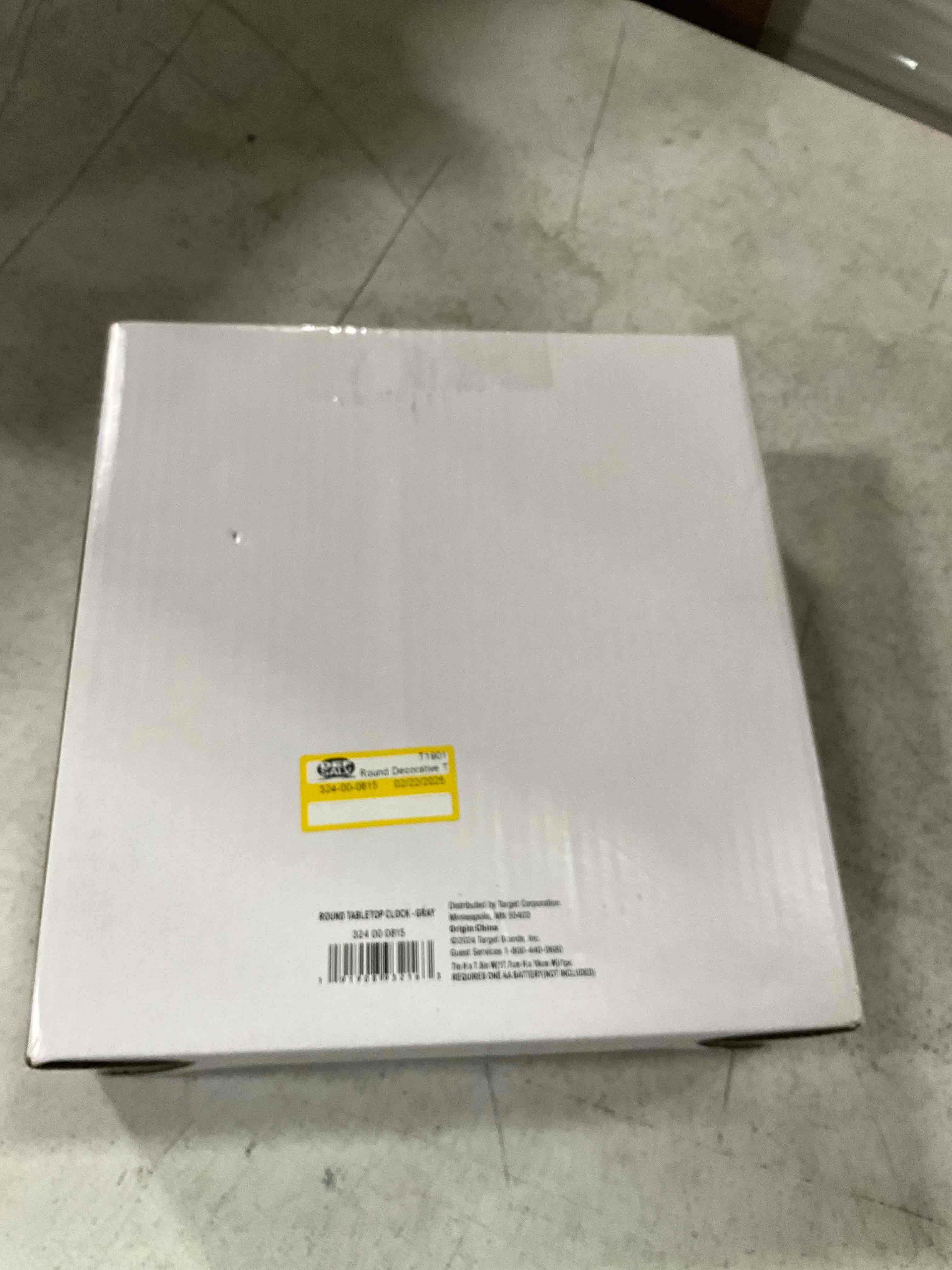 https://s3.amazonaws.com/lotting-images-prod/bidfta/GRA1653159_1753282858034.jpeg