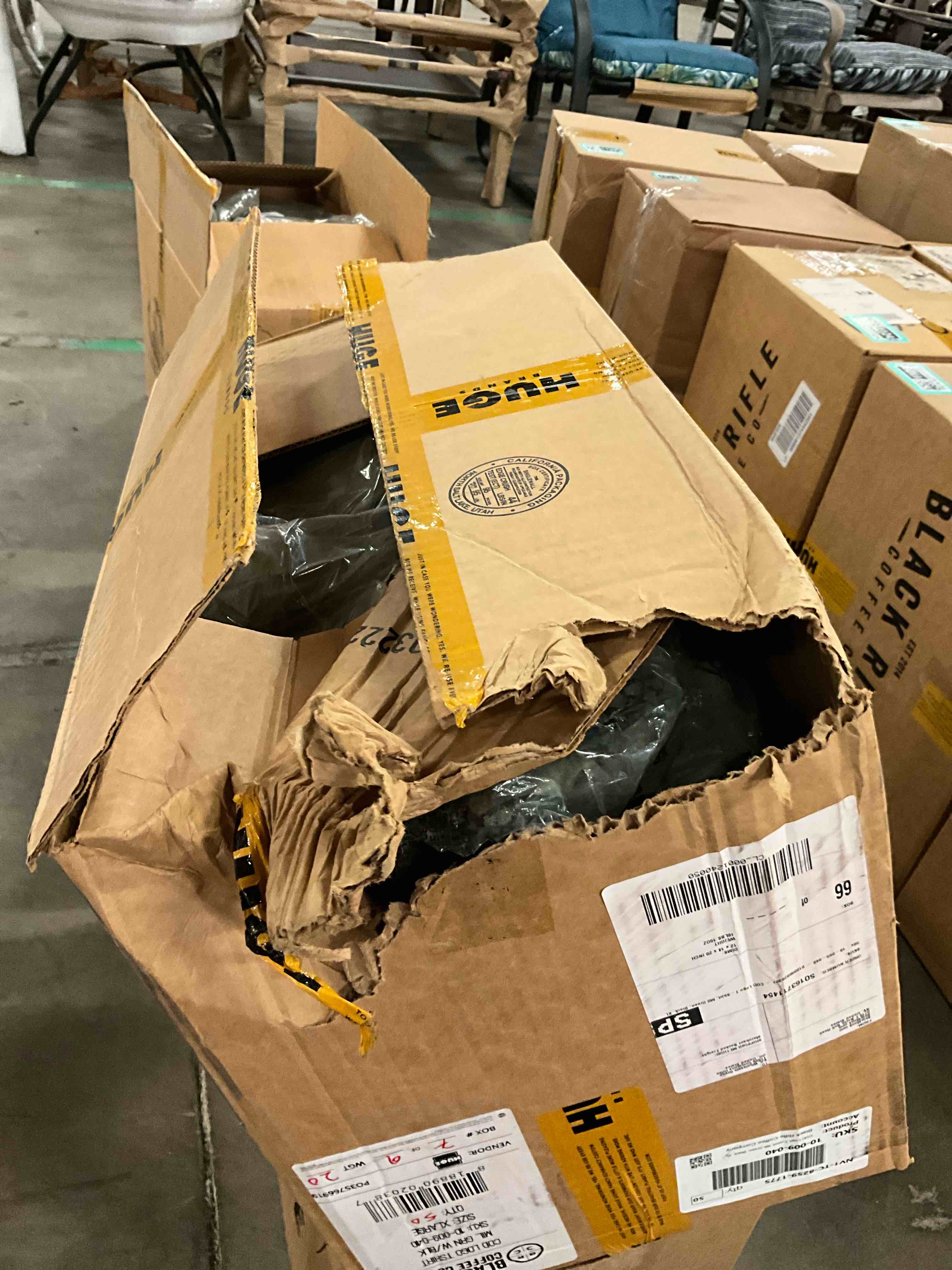 https://s3.amazonaws.com/lotting-images-prod/bidfta/GRA1653430_1754072445343.jpeg