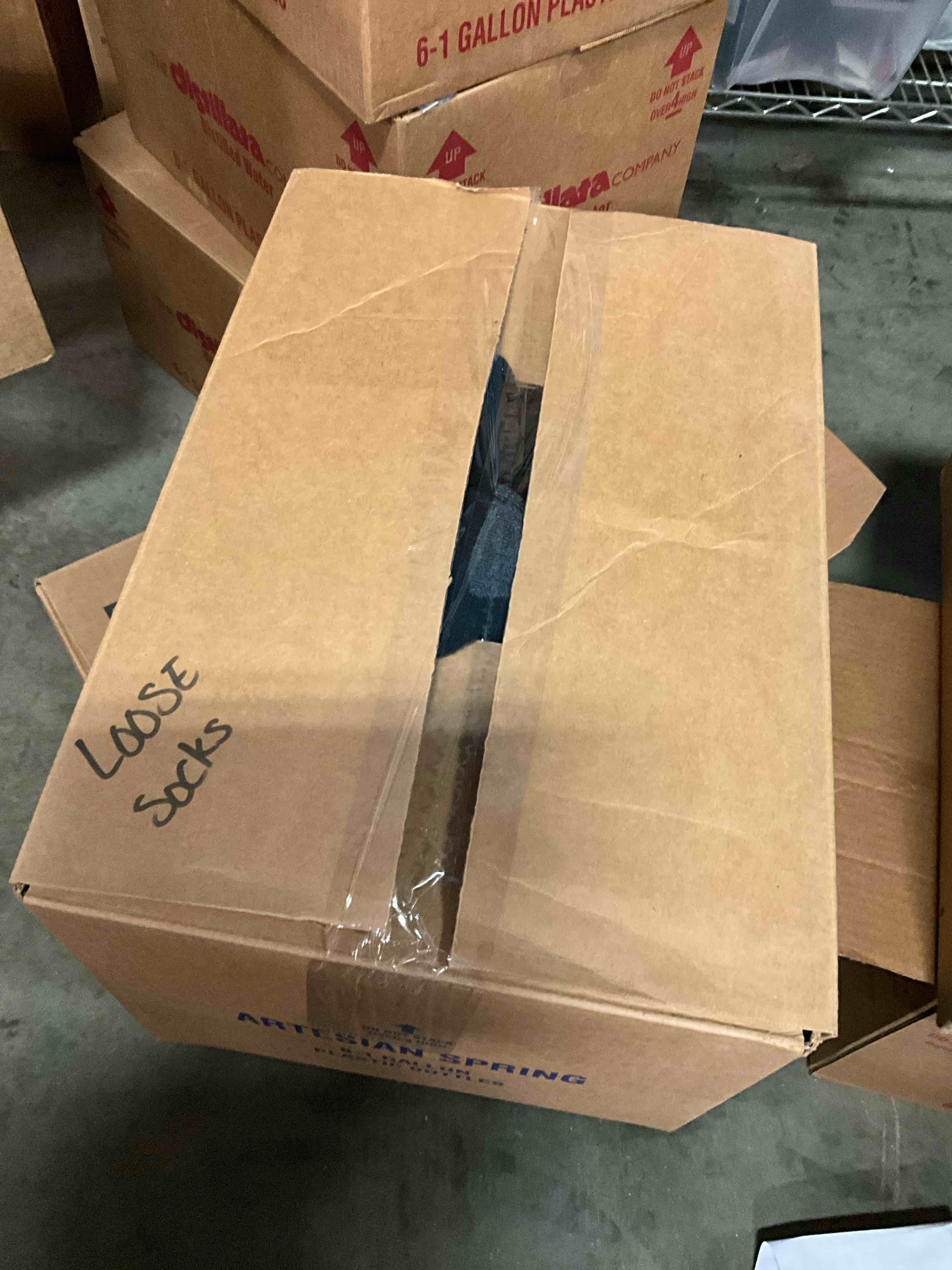 https://s3.amazonaws.com/lotting-images-prod/bidfta/GRA1653472_1754415880687.jpeg