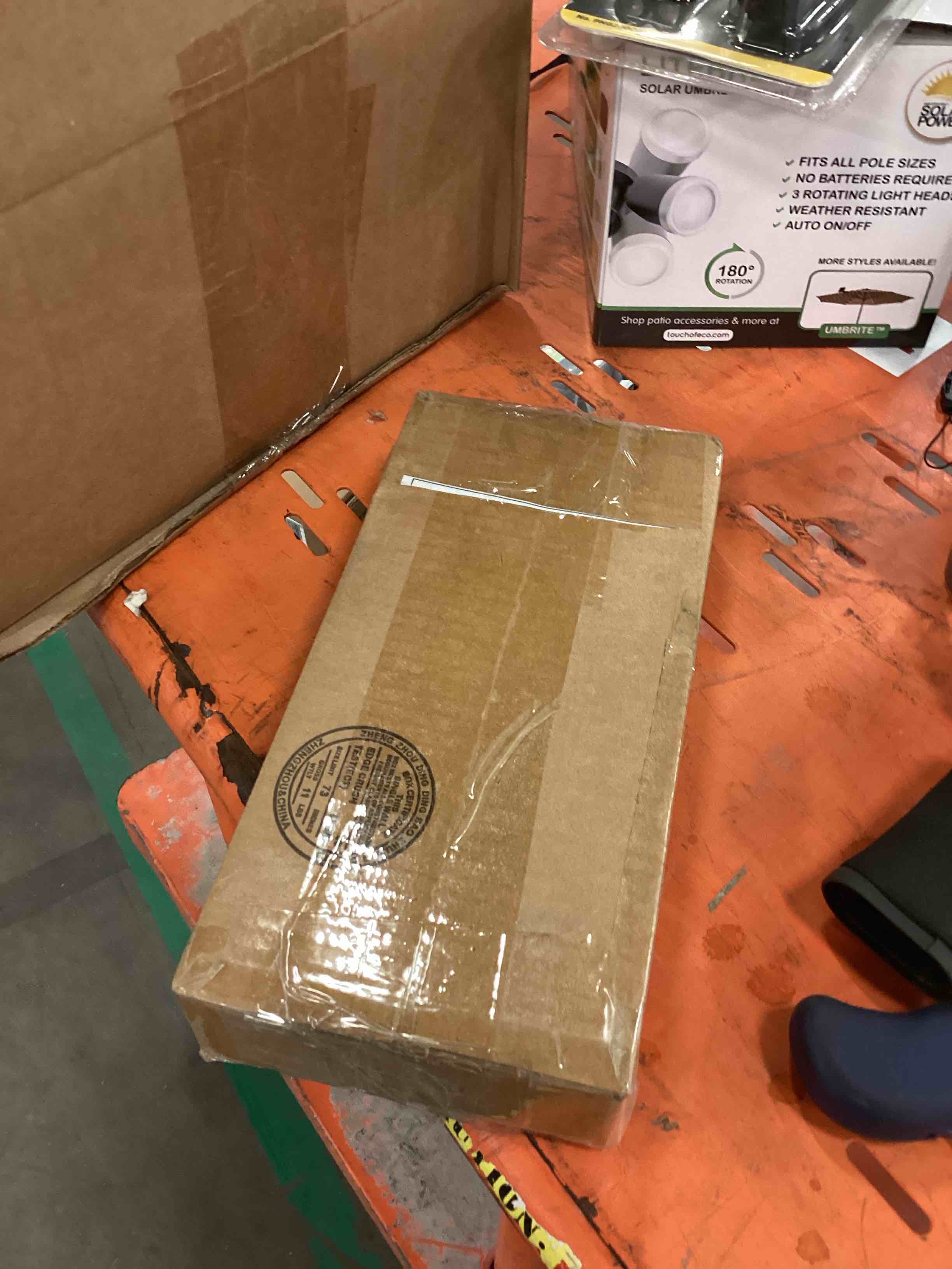 https://s3.amazonaws.com/lotting-images-prod/bidfta/GRA1653751_1756331172418.jpeg