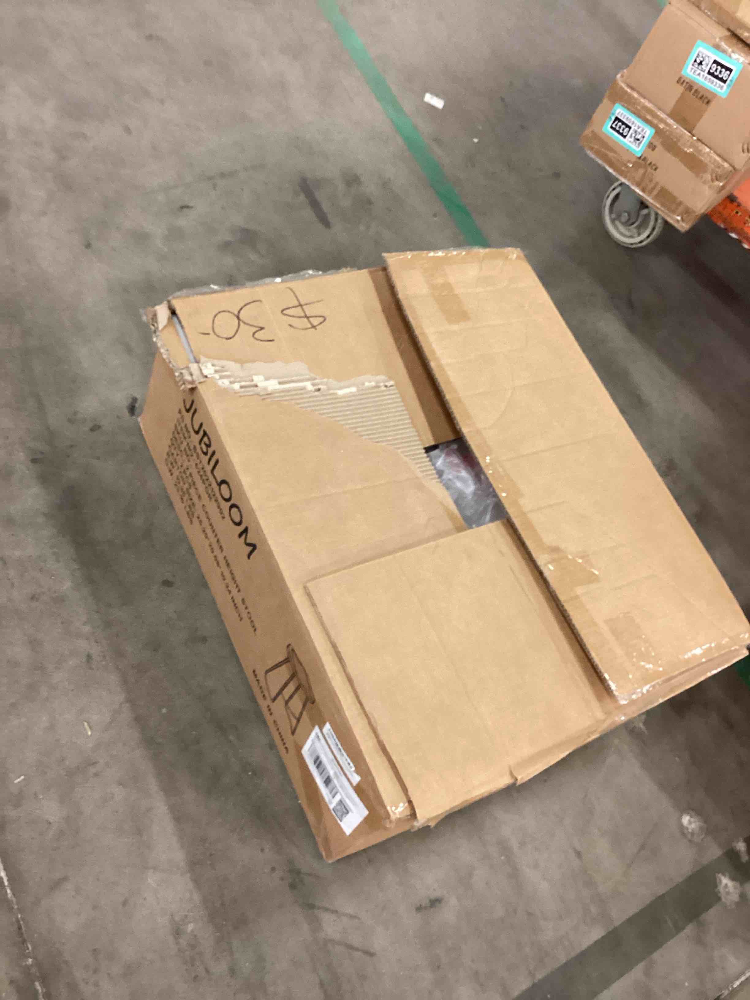https://s3.amazonaws.com/lotting-images-prod/bidfta/GRA1653786_1756404325325.jpeg