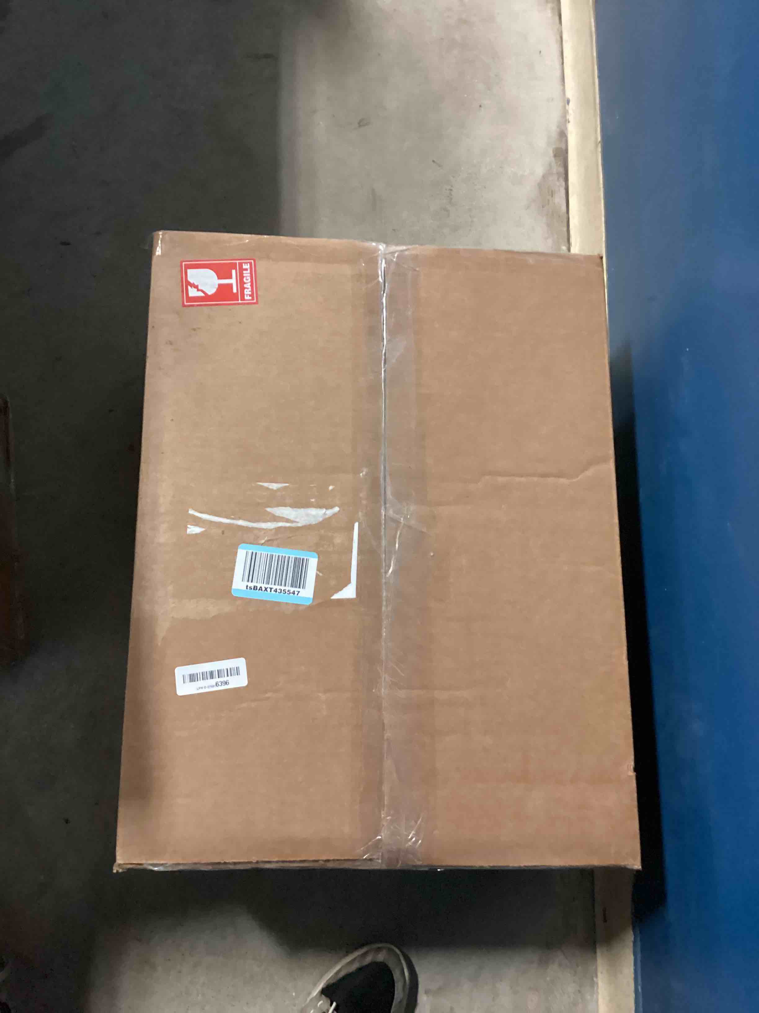 https://s3.amazonaws.com/lotting-images-prod/bidfta/GRA1663108_1743776003273.jpeg