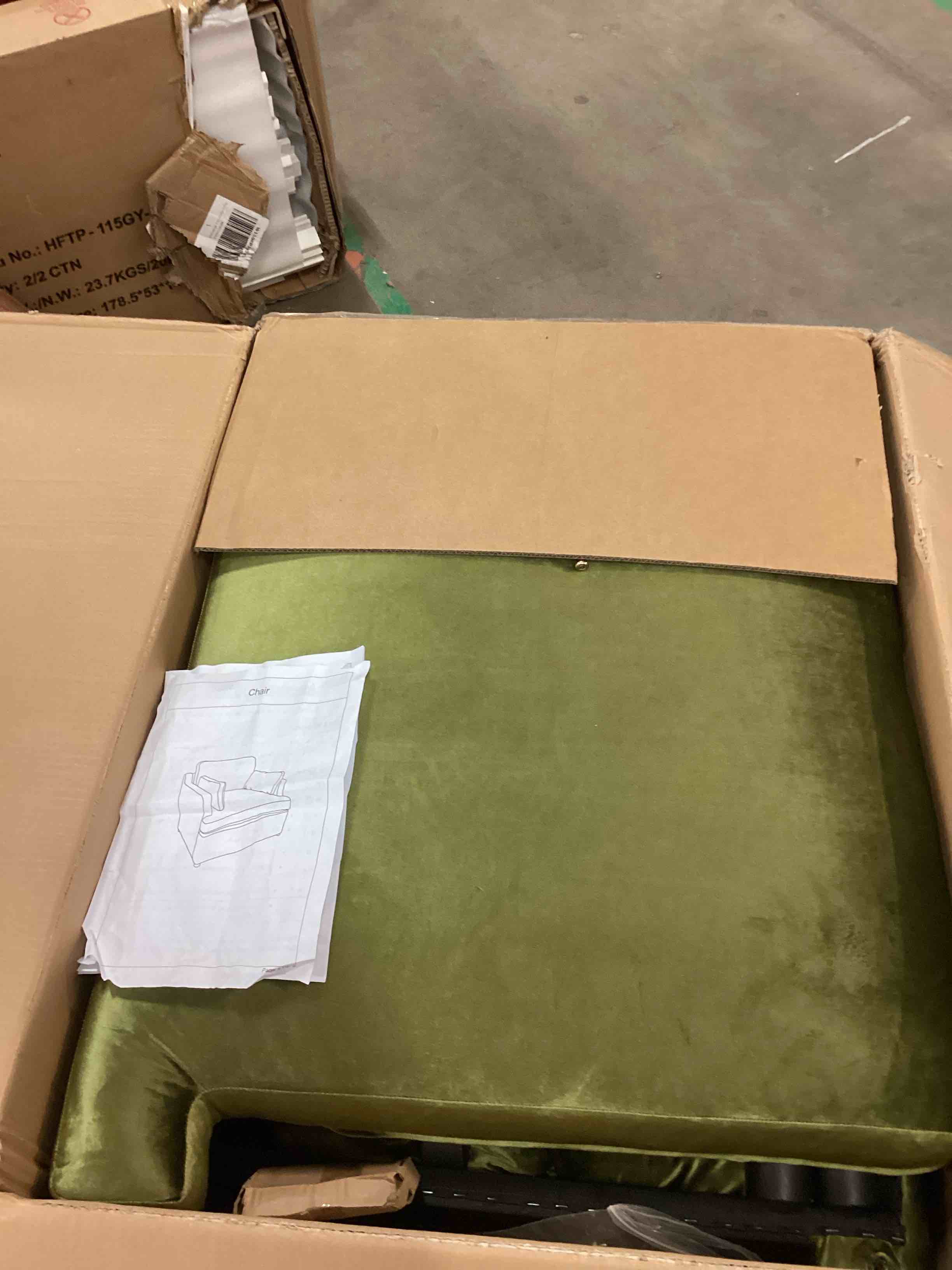 https://s3.amazonaws.com/lotting-images-prod/bidfta/GRA1664228_1745344030292.jpeg