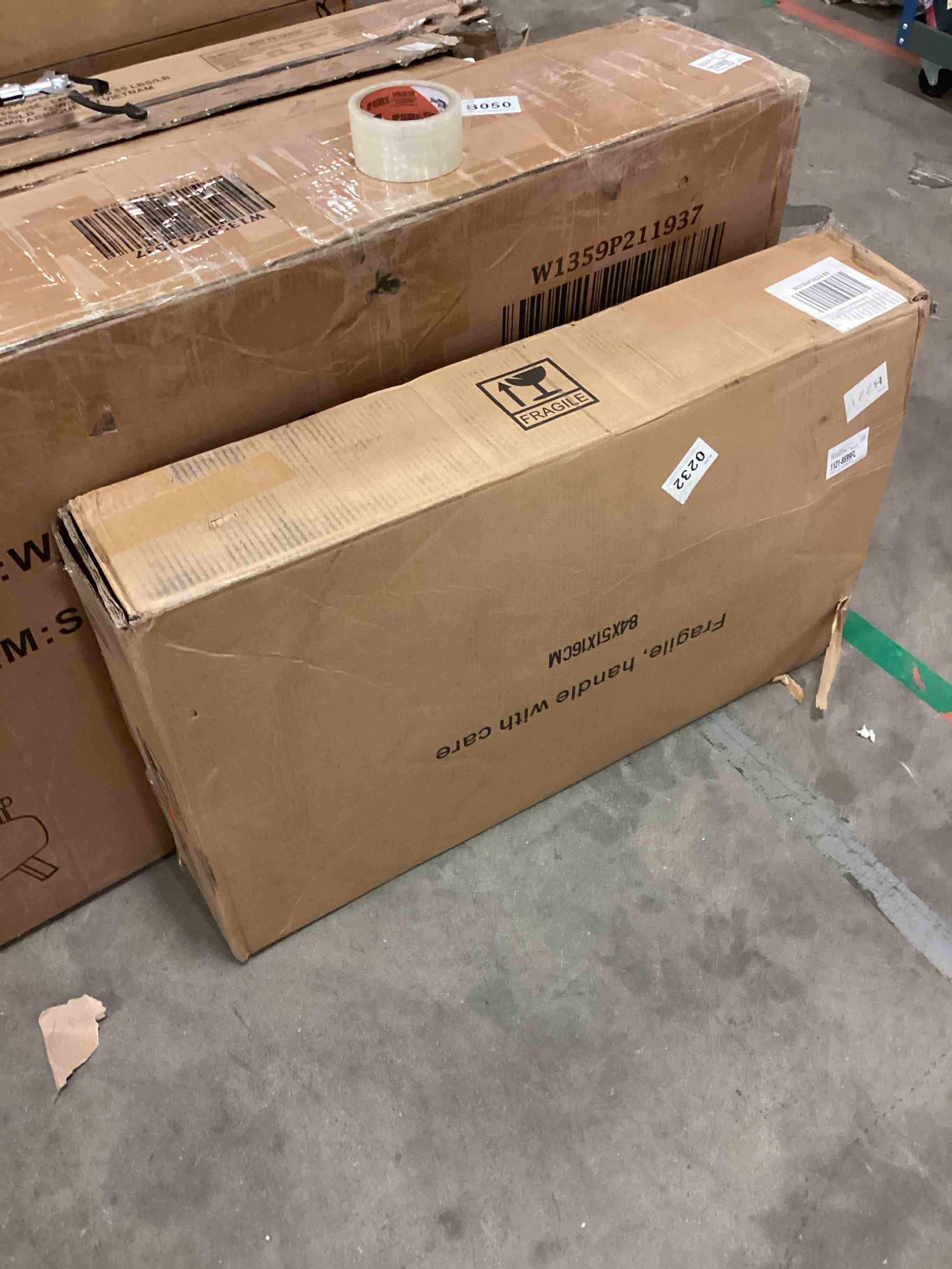 https://s3.amazonaws.com/lotting-images-prod/bidfta/GRA1664279_1745350059146.jpeg