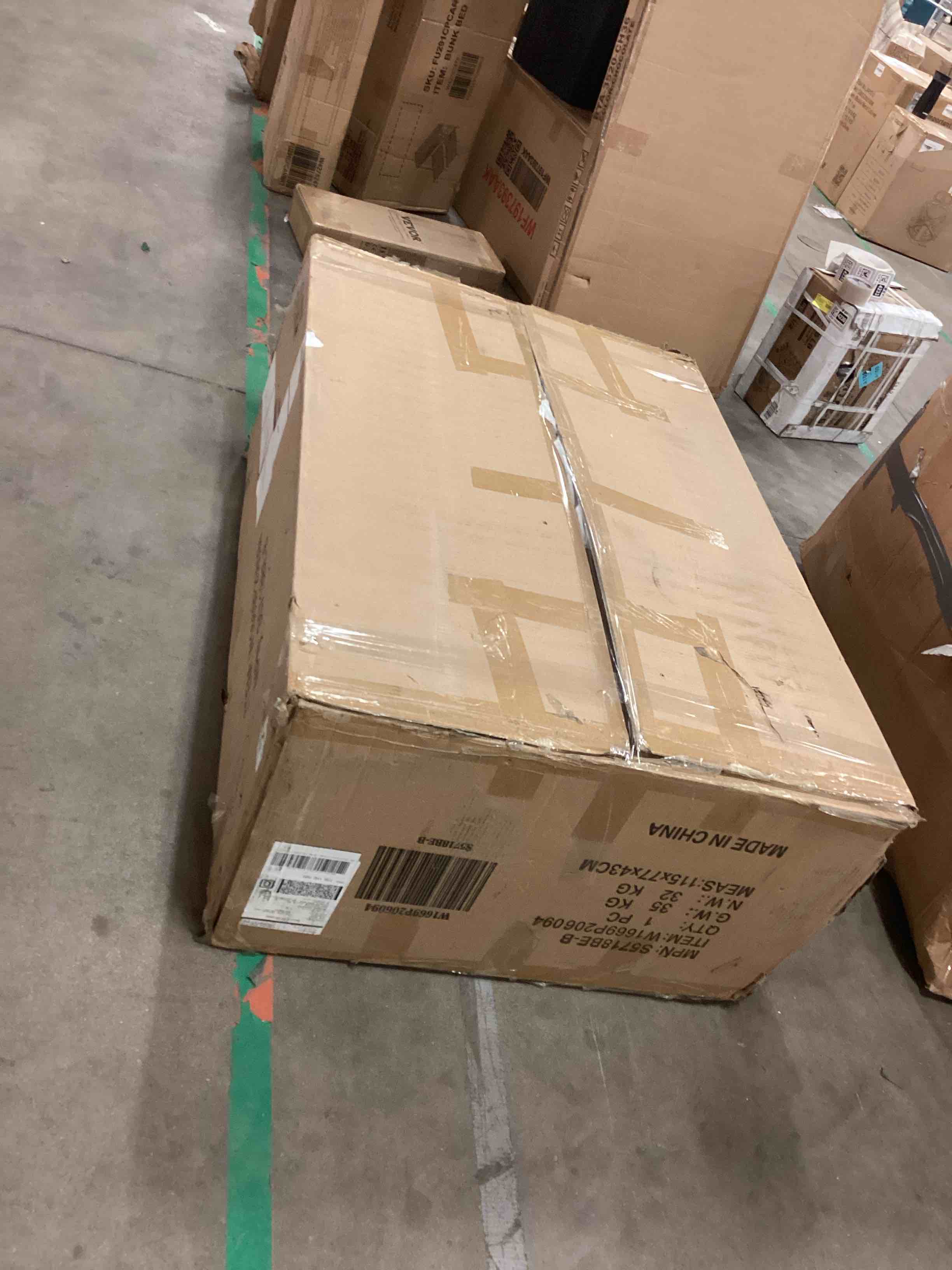 https://s3.amazonaws.com/lotting-images-prod/bidfta/GRA1664280_1745349496324.jpeg