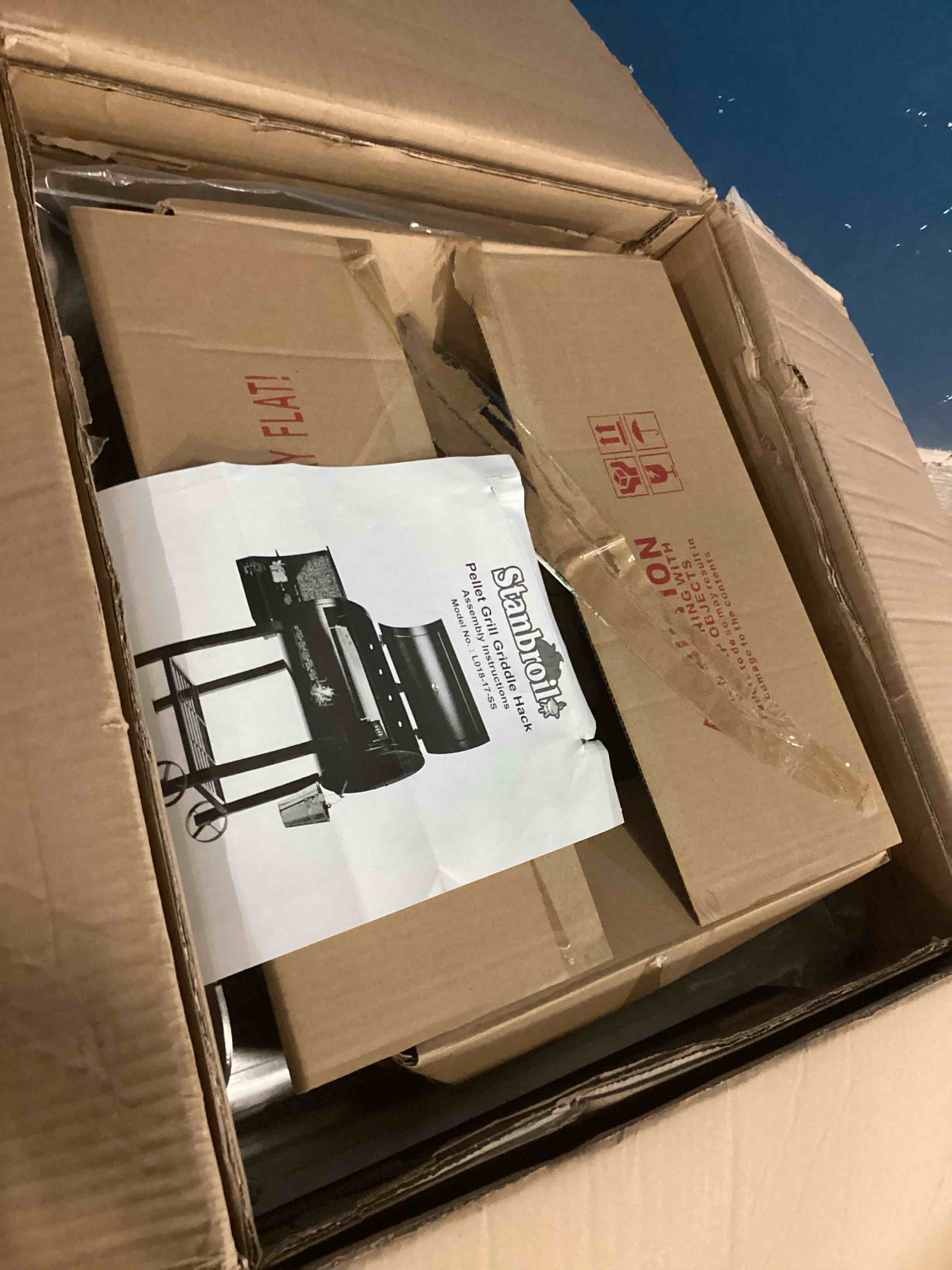 https://s3.amazonaws.com/lotting-images-prod/bidfta/GRA1664450_1745508242321.jpeg