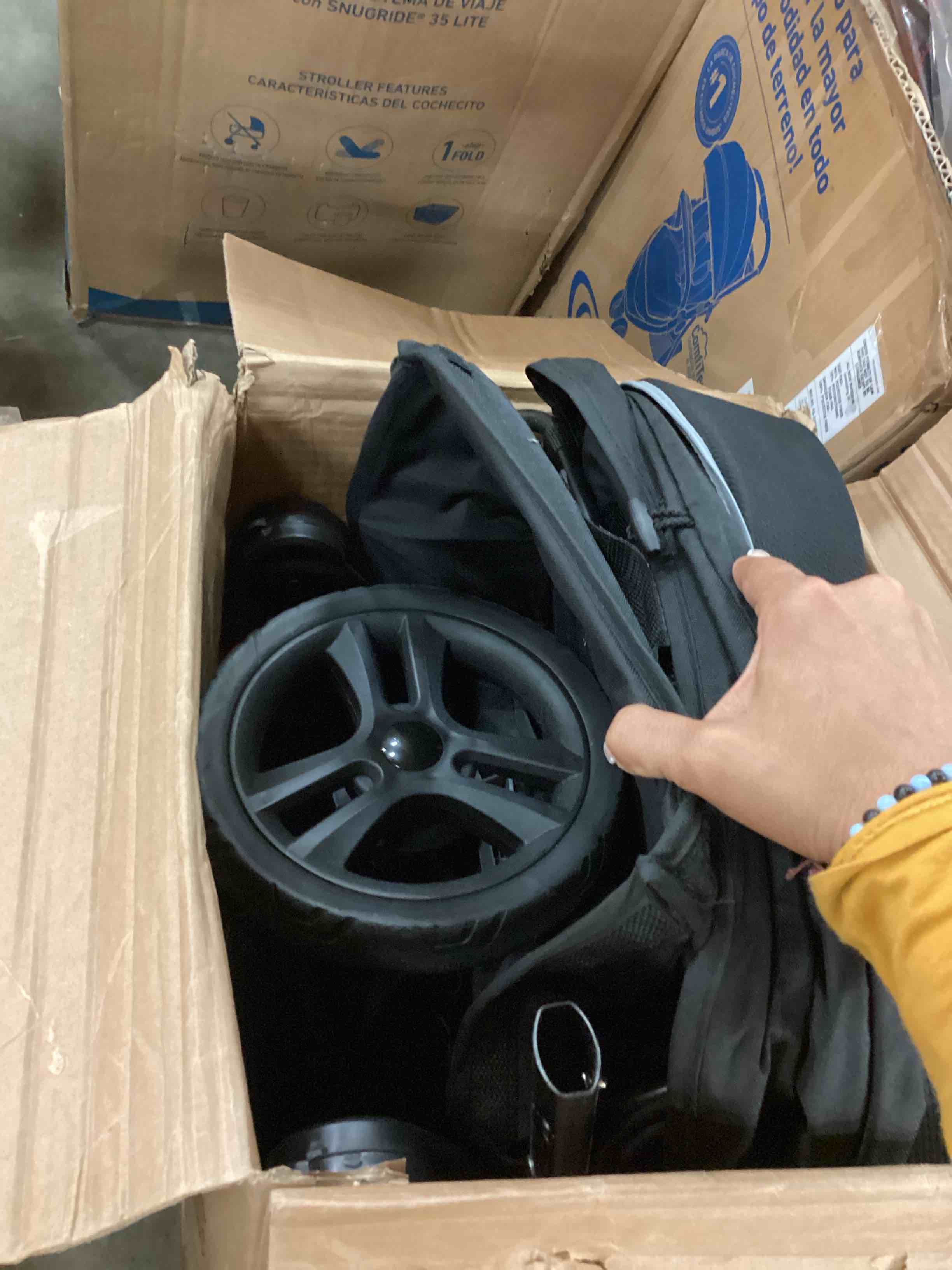 https://s3.amazonaws.com/lotting-images-prod/bidfta/GRA1664982_1746473928343.jpeg