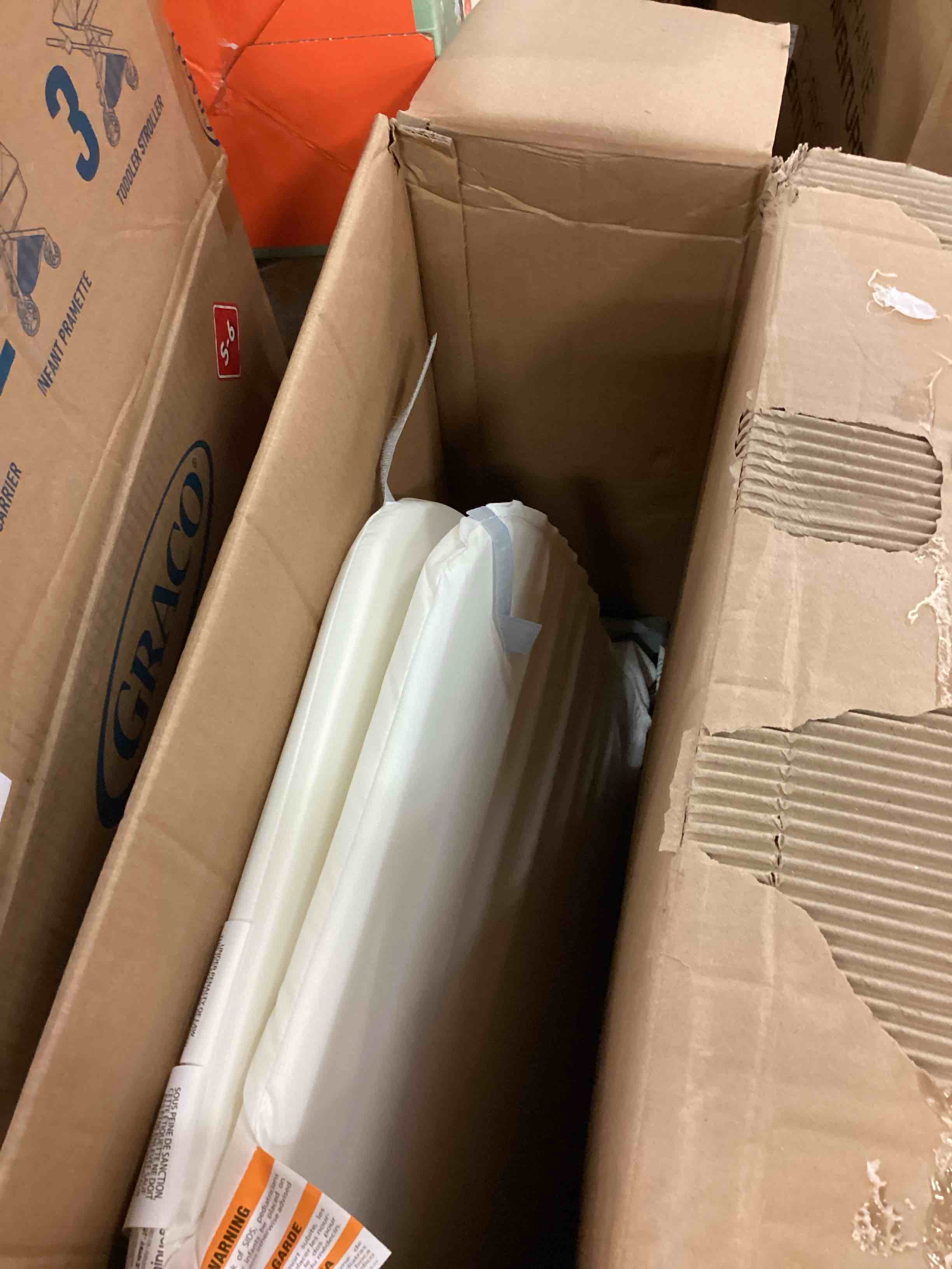 https://s3.amazonaws.com/lotting-images-prod/bidfta/GRA1664990_1746472631570.jpeg