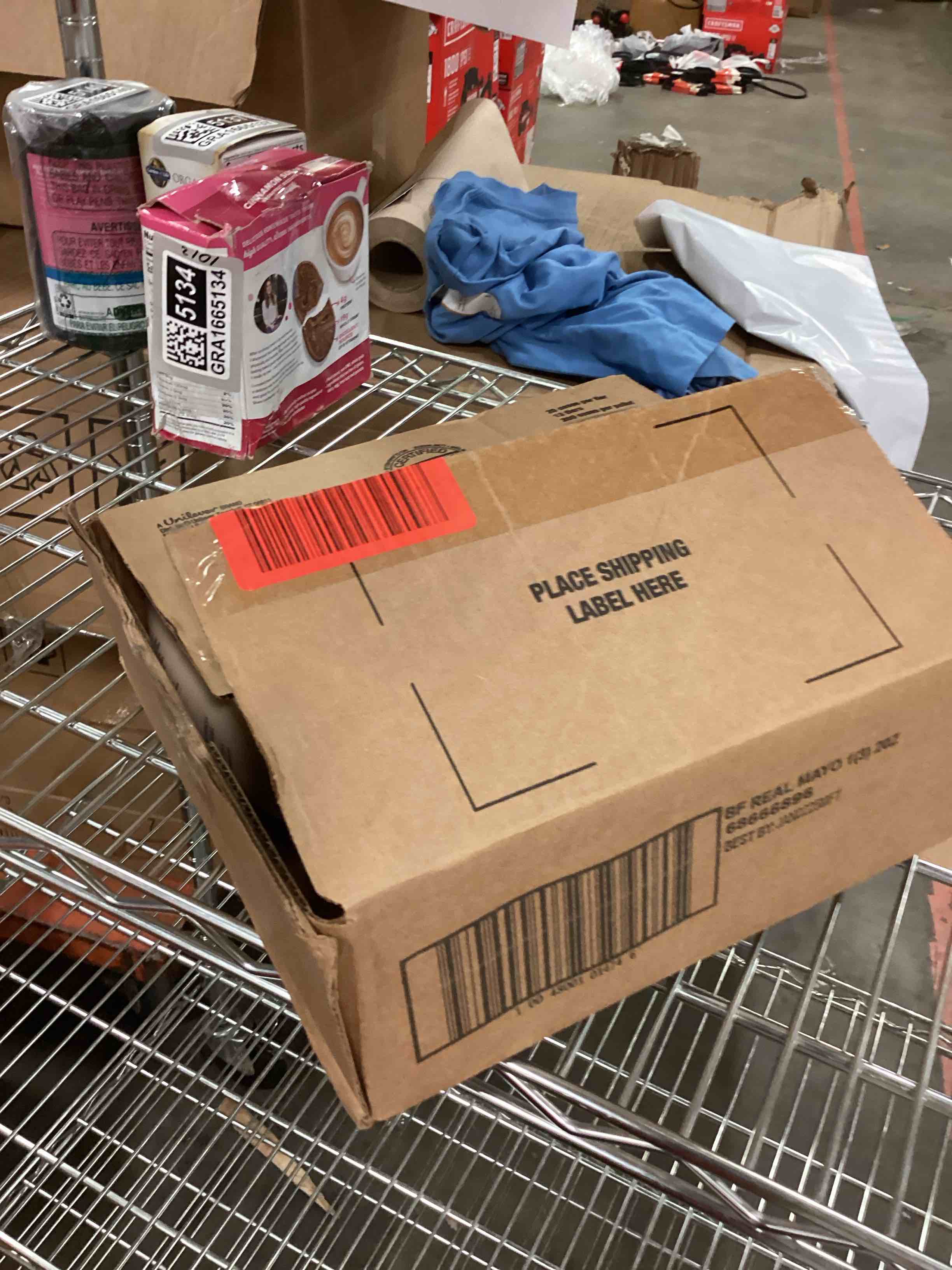 https://s3.amazonaws.com/lotting-images-prod/bidfta/GRA1665132_1746729016143.jpeg