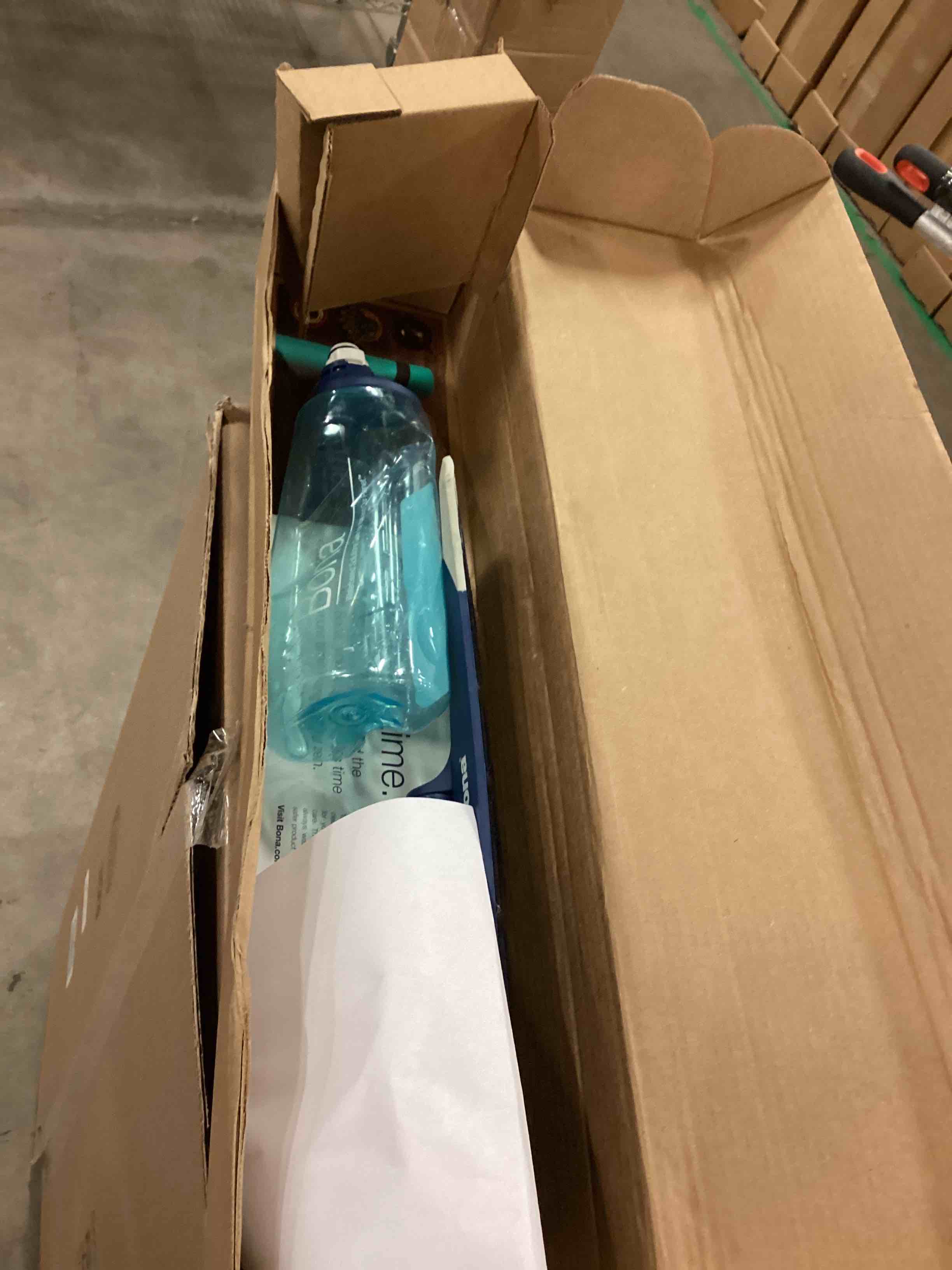 https://s3.amazonaws.com/lotting-images-prod/bidfta/GRA1665518_1747228593839.jpeg