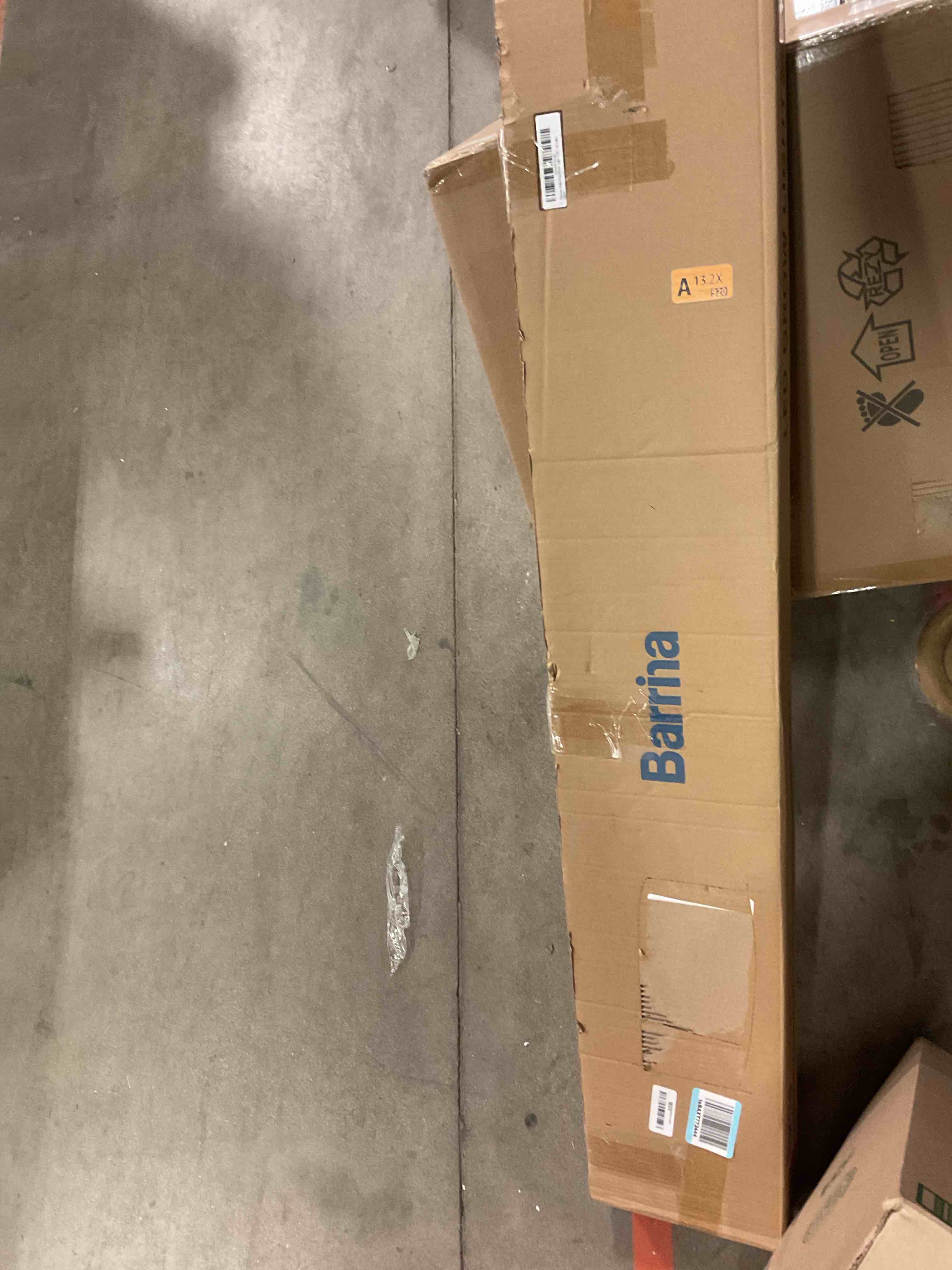 https://s3.amazonaws.com/lotting-images-prod/bidfta/GRA1666189_1744227466877.jpeg