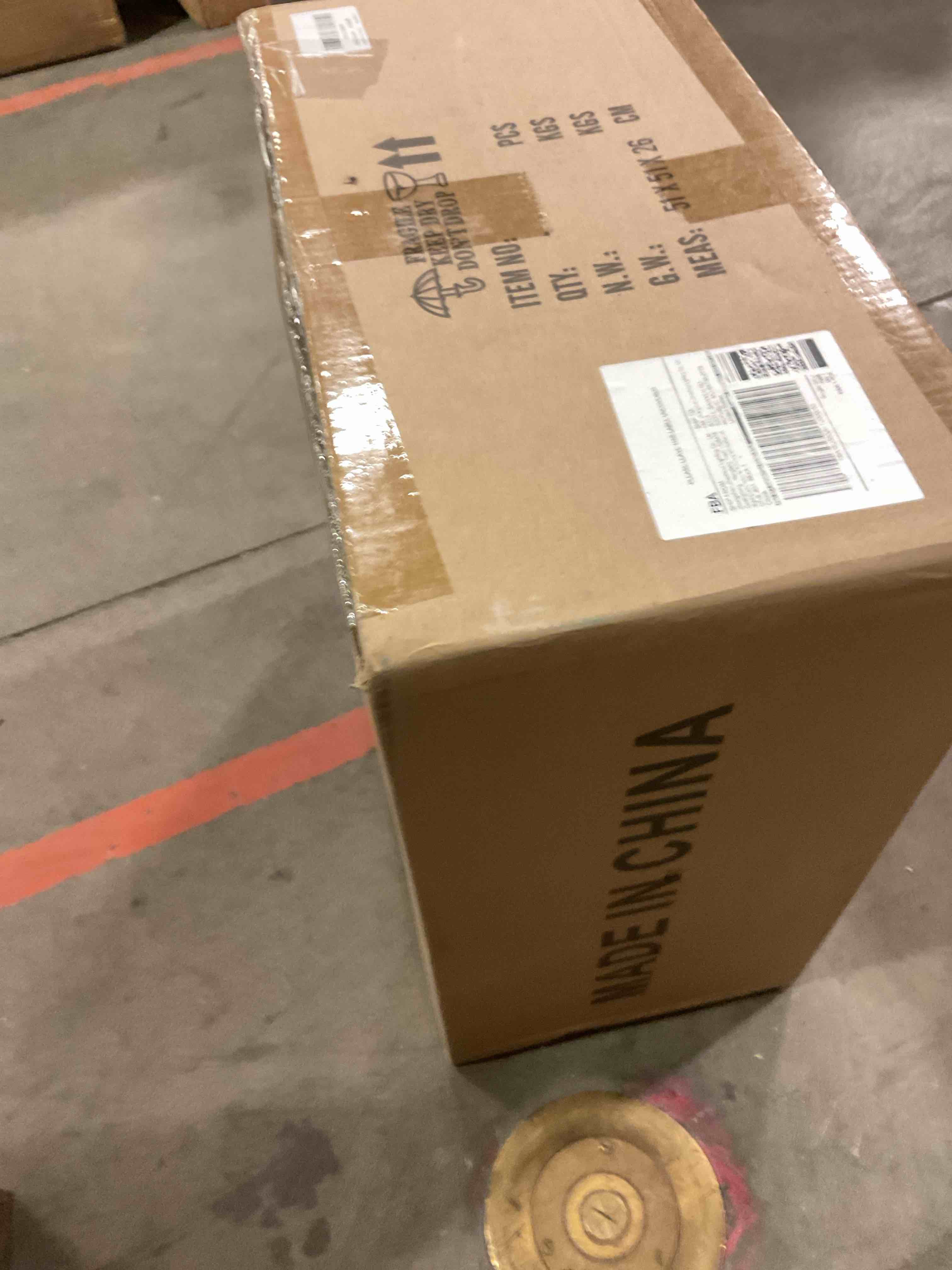 https://s3.amazonaws.com/lotting-images-prod/bidfta/GRA1666191_1744227812918.jpeg