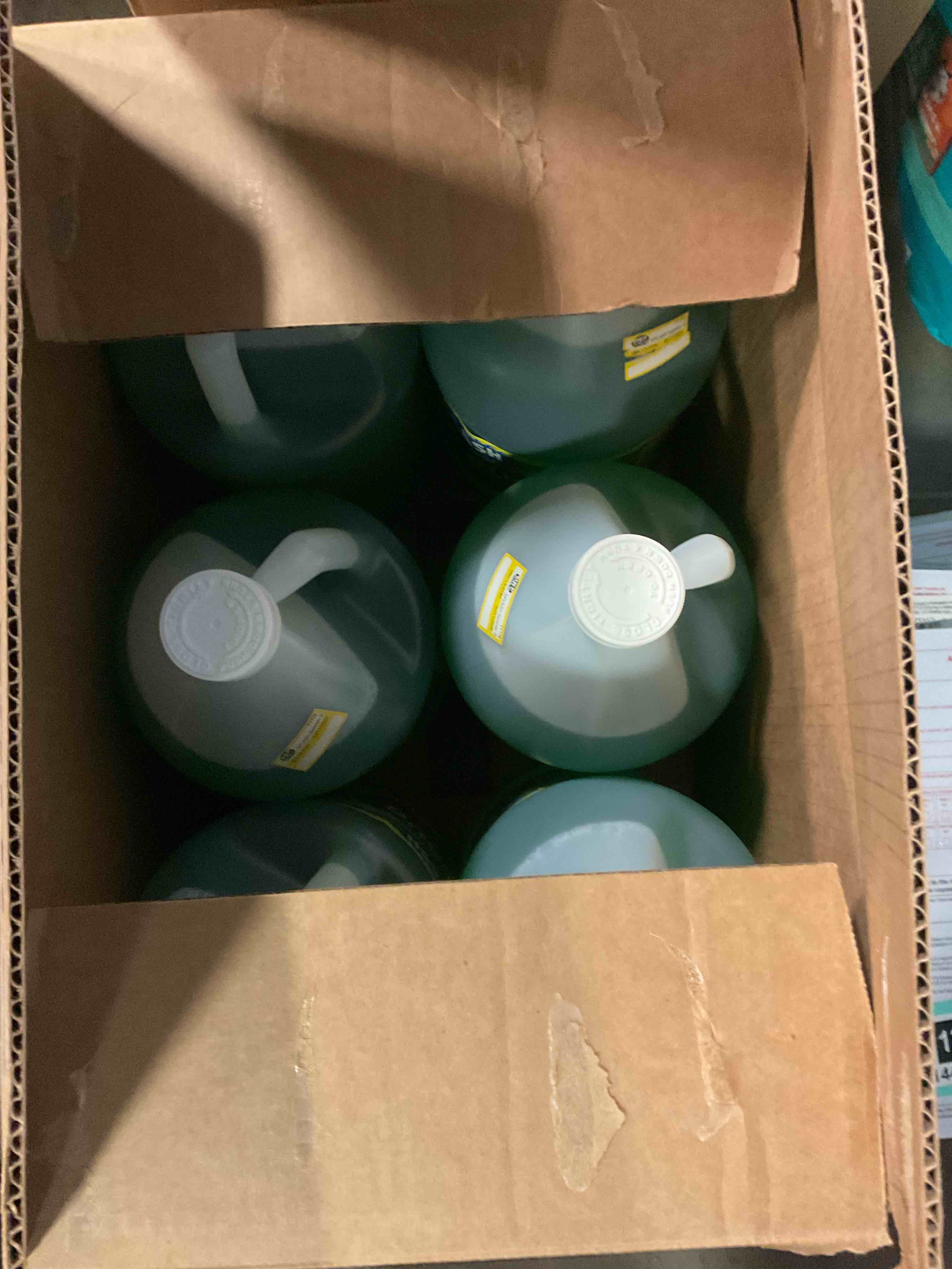 https://s3.amazonaws.com/lotting-images-prod/bidfta/GRA1666244_1744231188030.jpeg