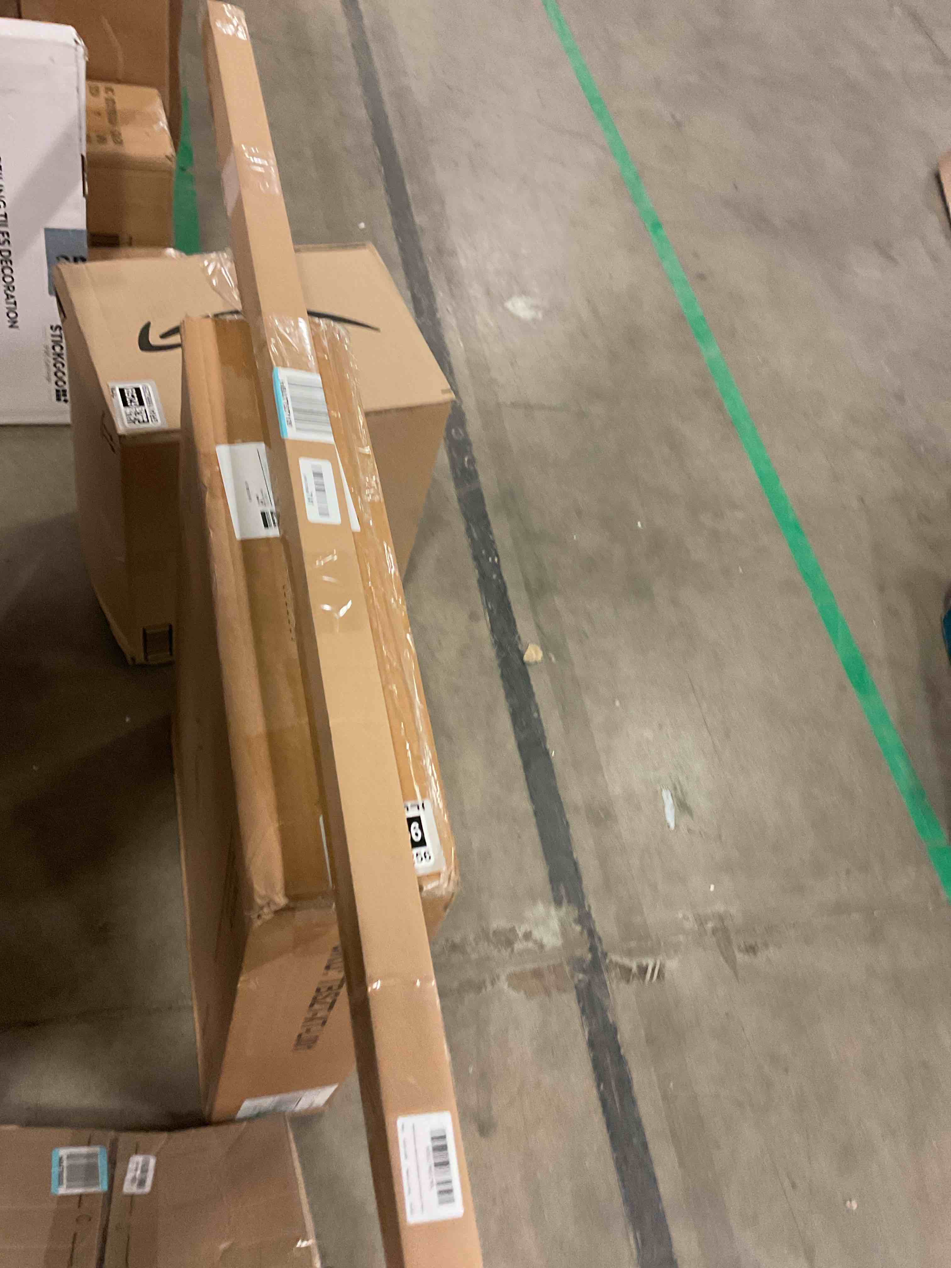 https://s3.amazonaws.com/lotting-images-prod/bidfta/GRA1666260_1744294878279.jpeg