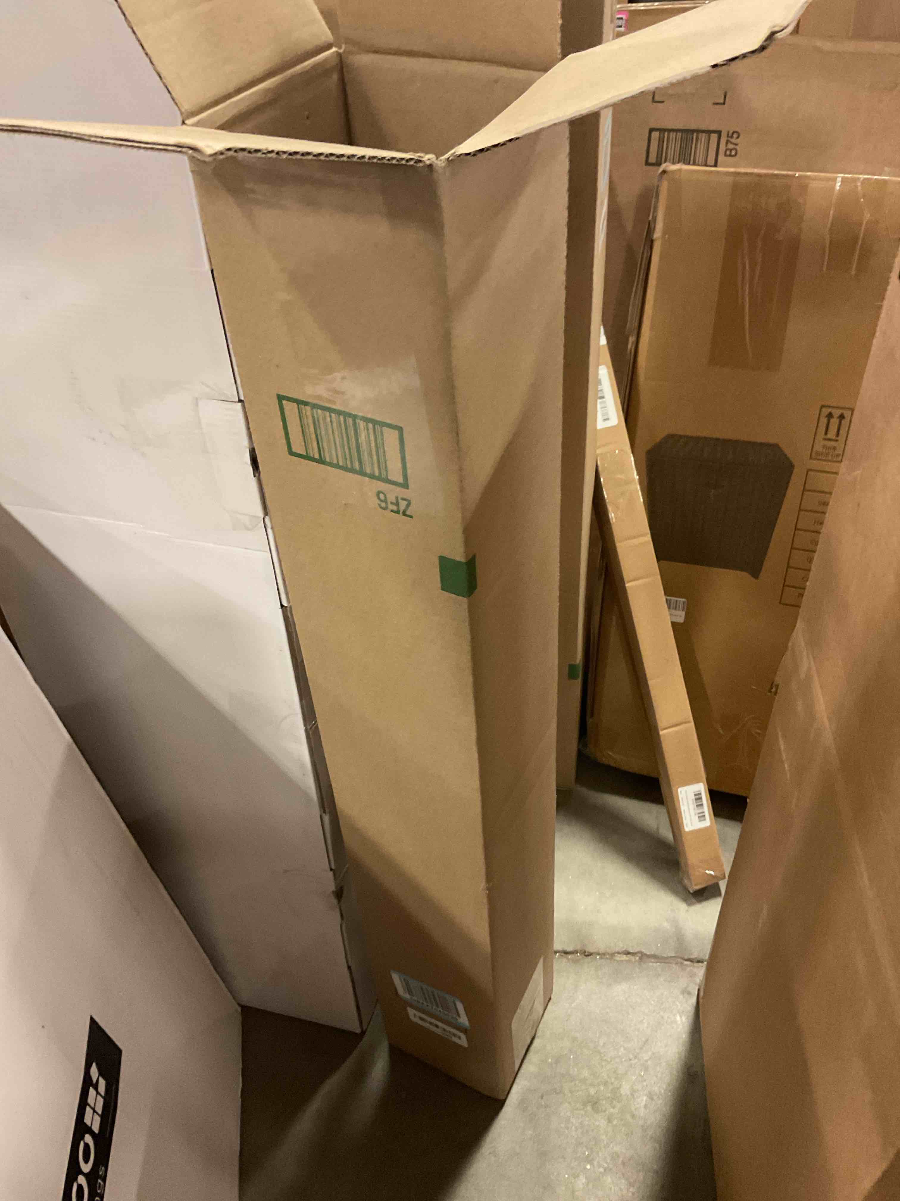 https://s3.amazonaws.com/lotting-images-prod/bidfta/GRA1666266_1744296079568.jpeg