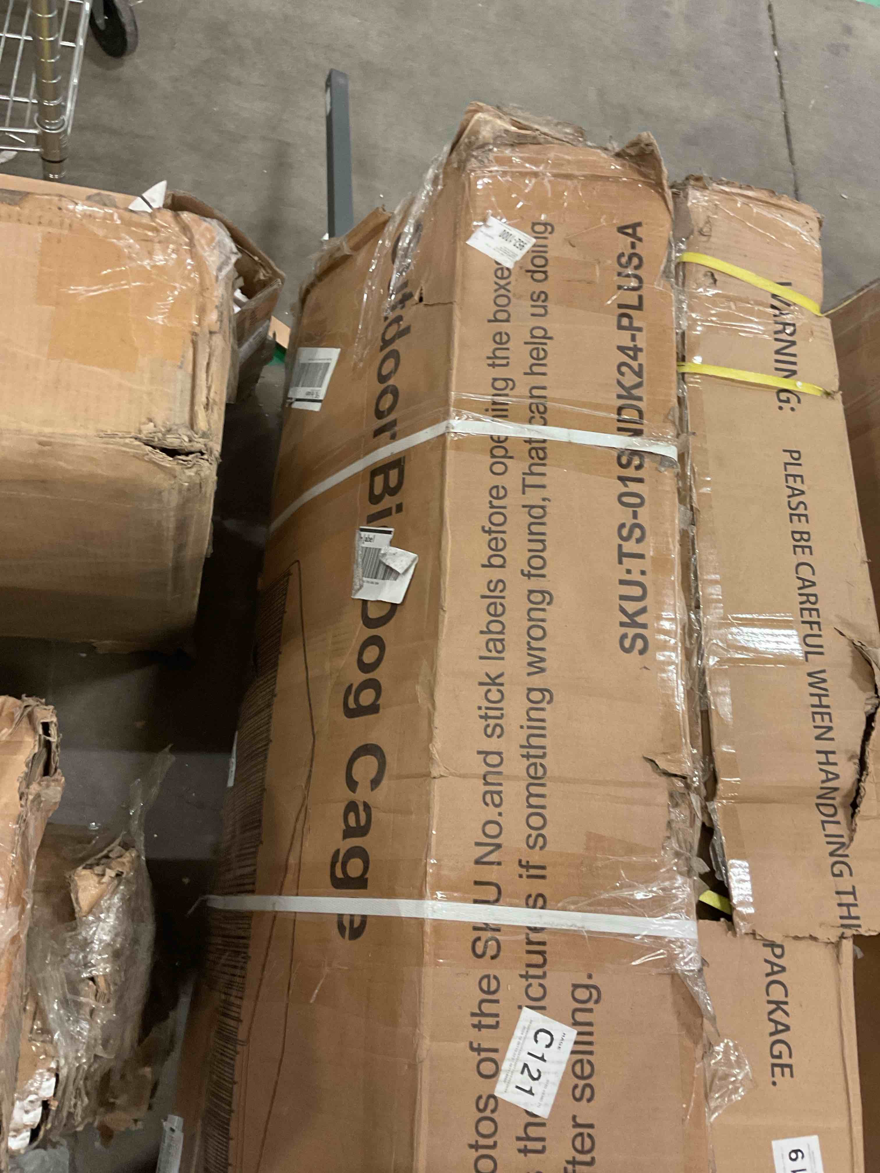 https://s3.amazonaws.com/lotting-images-prod/bidfta/GRA1667003_1745416250069.jpeg