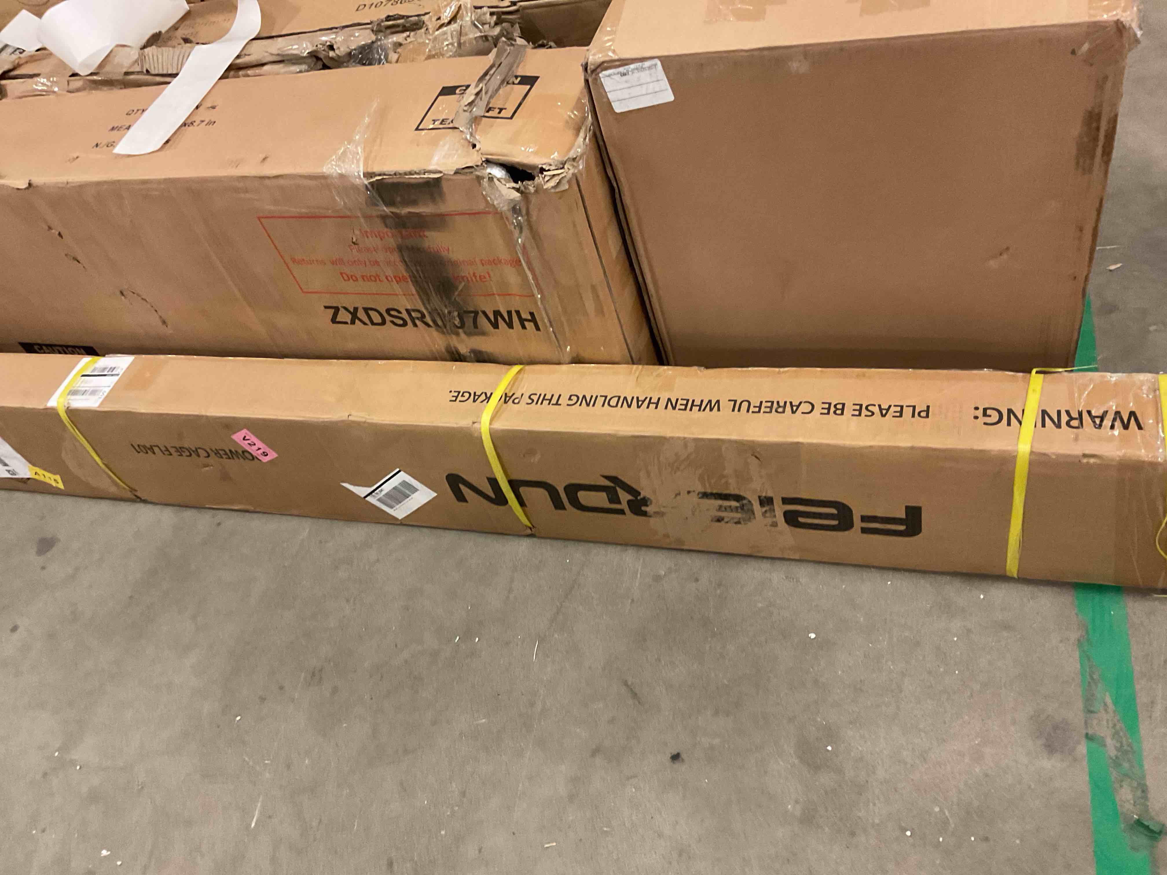 https://s3.amazonaws.com/lotting-images-prod/bidfta/GRA1667004_1745425308530.jpeg