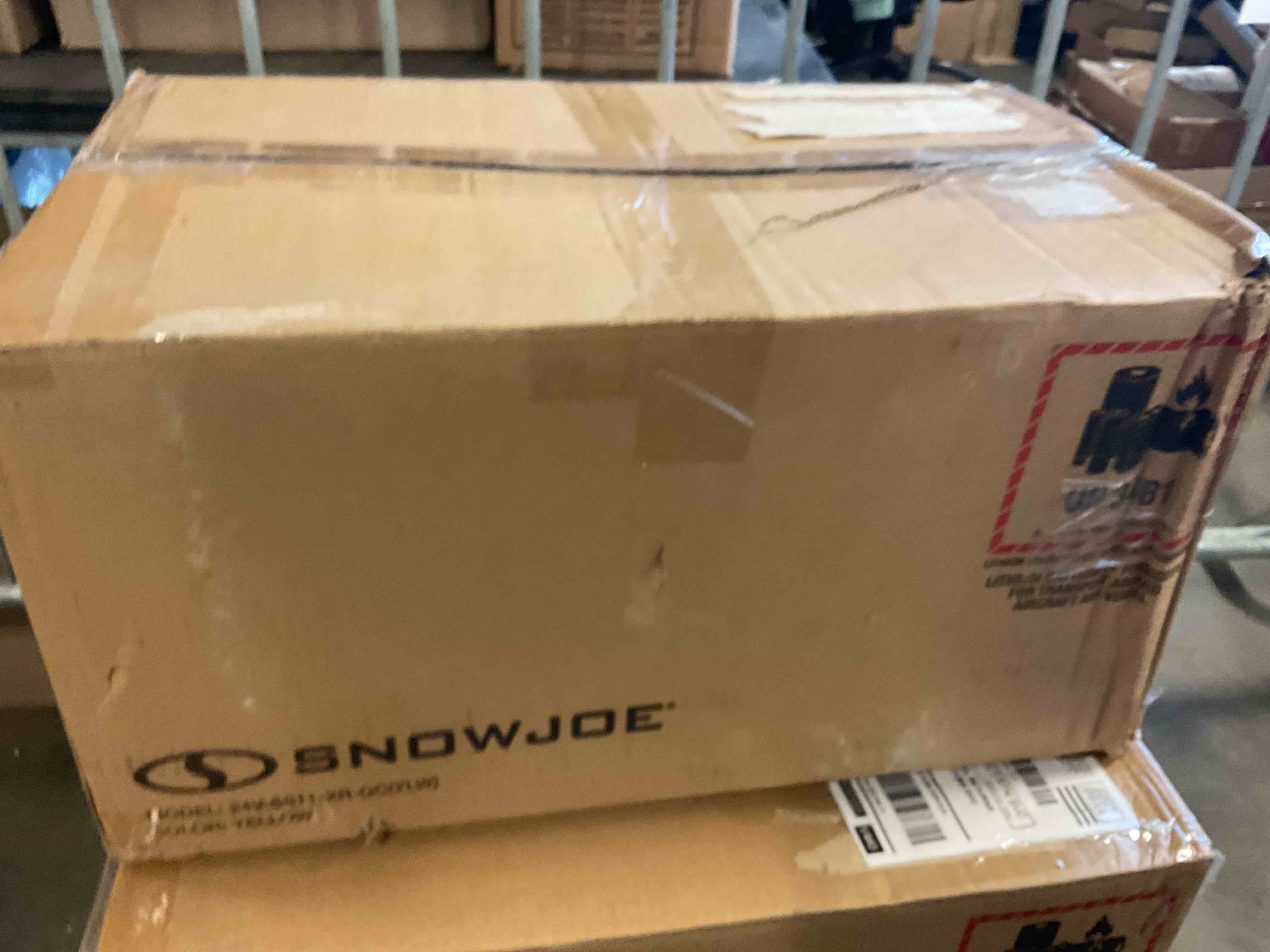 https://s3.amazonaws.com/lotting-images-prod/bidfta/GRA1667283_1745872857140.jpeg