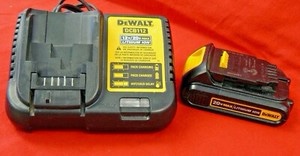 DEWALT BATTERY CHARGER (DCB112) W/ BATTERY (DCB201)