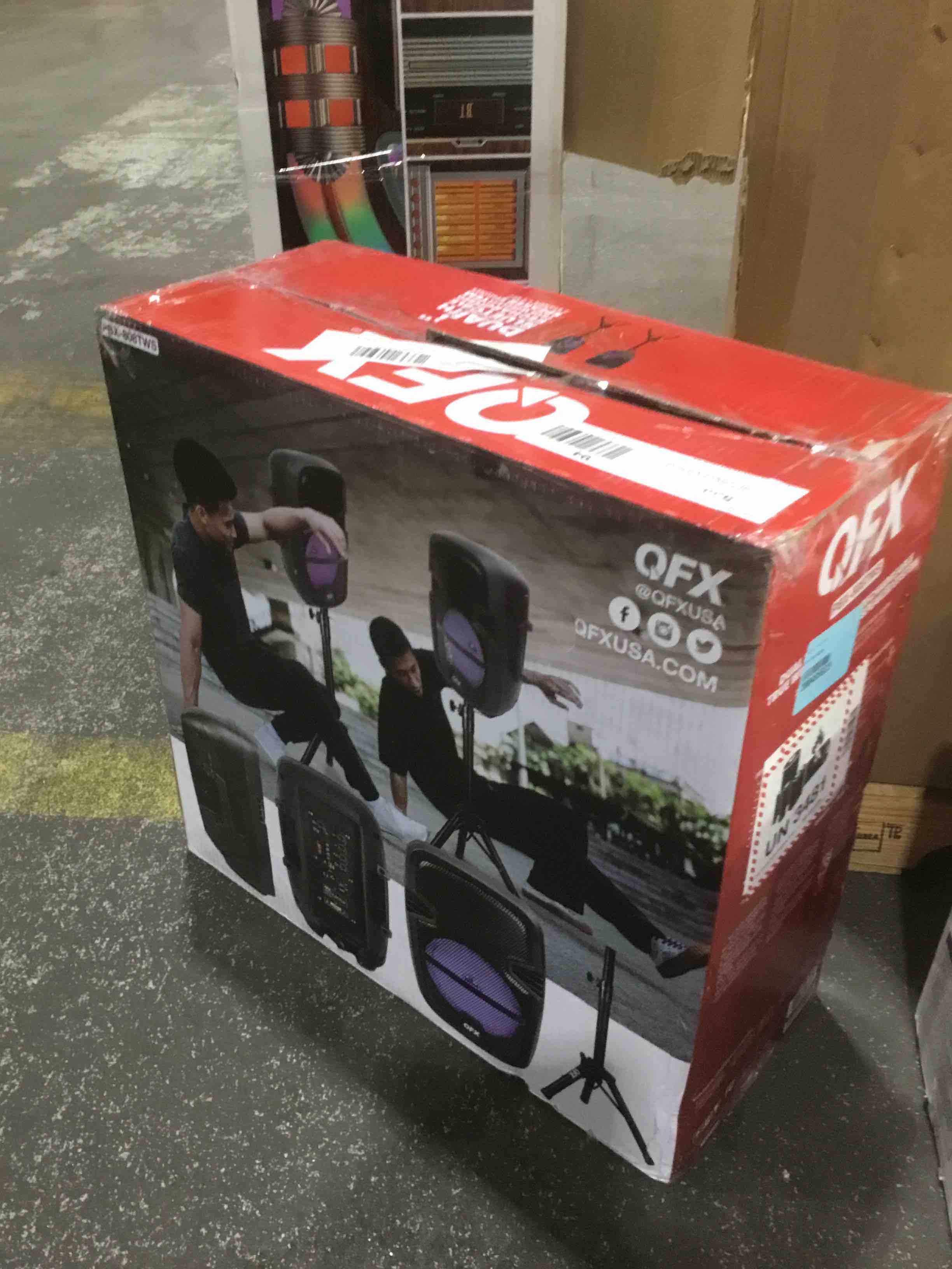https://s3.amazonaws.com/lotting-images-prod/bidfta/GRA1673601_1741803899296.jpeg