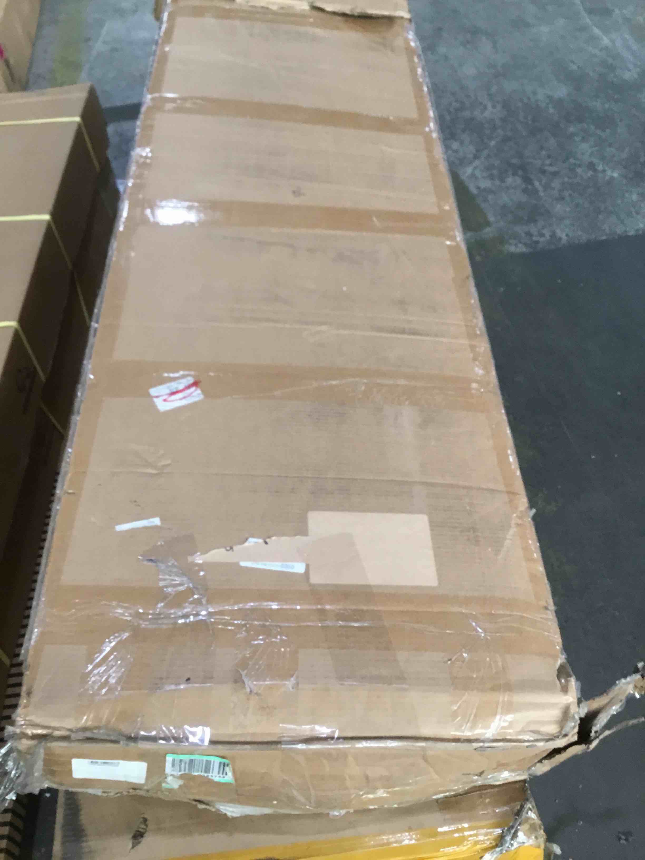 https://s3.amazonaws.com/lotting-images-prod/bidfta/GRA1676301_1741640390746.jpeg