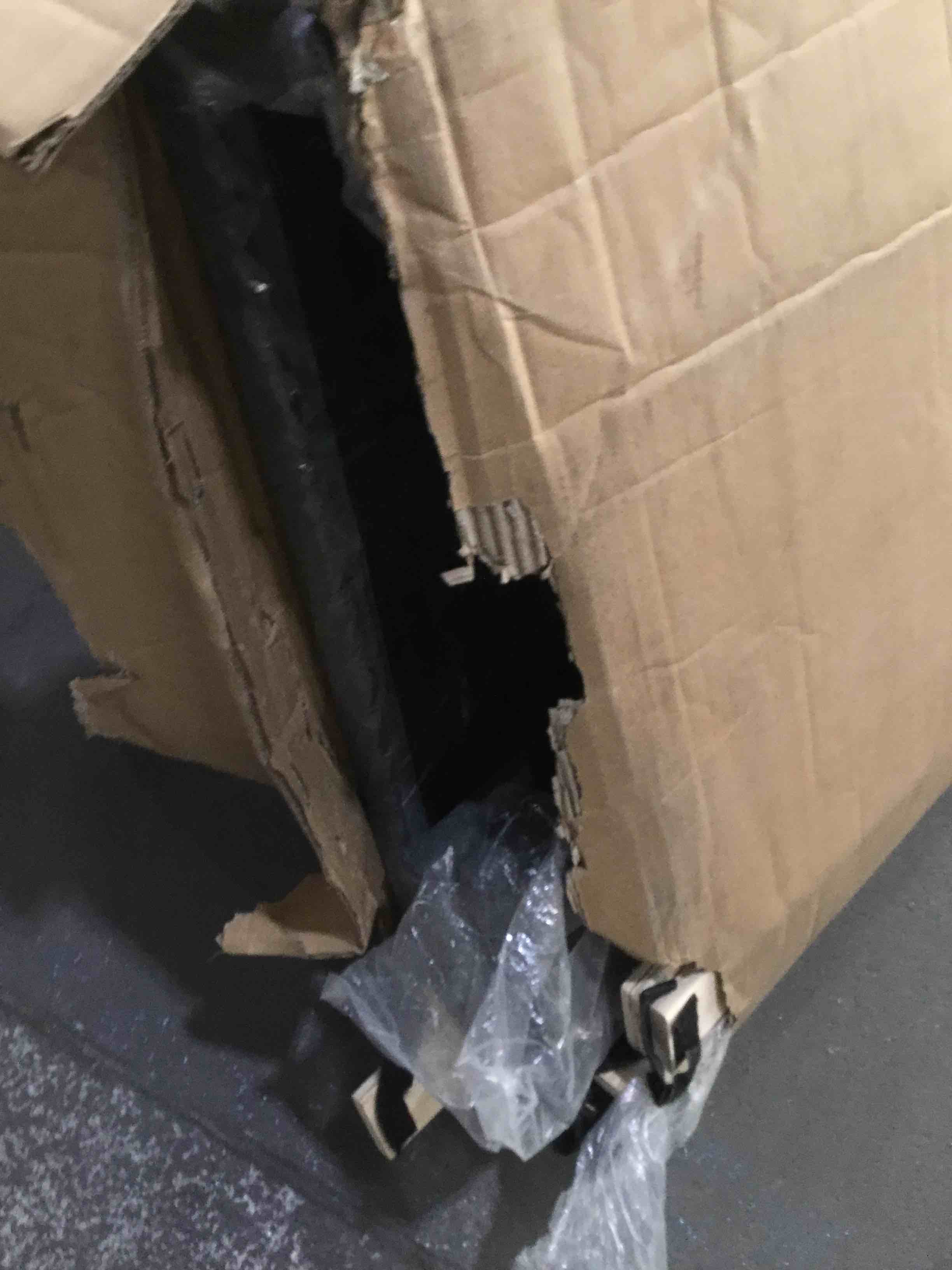 https://s3.amazonaws.com/lotting-images-prod/bidfta/GRA1676301_1741640627670.jpeg