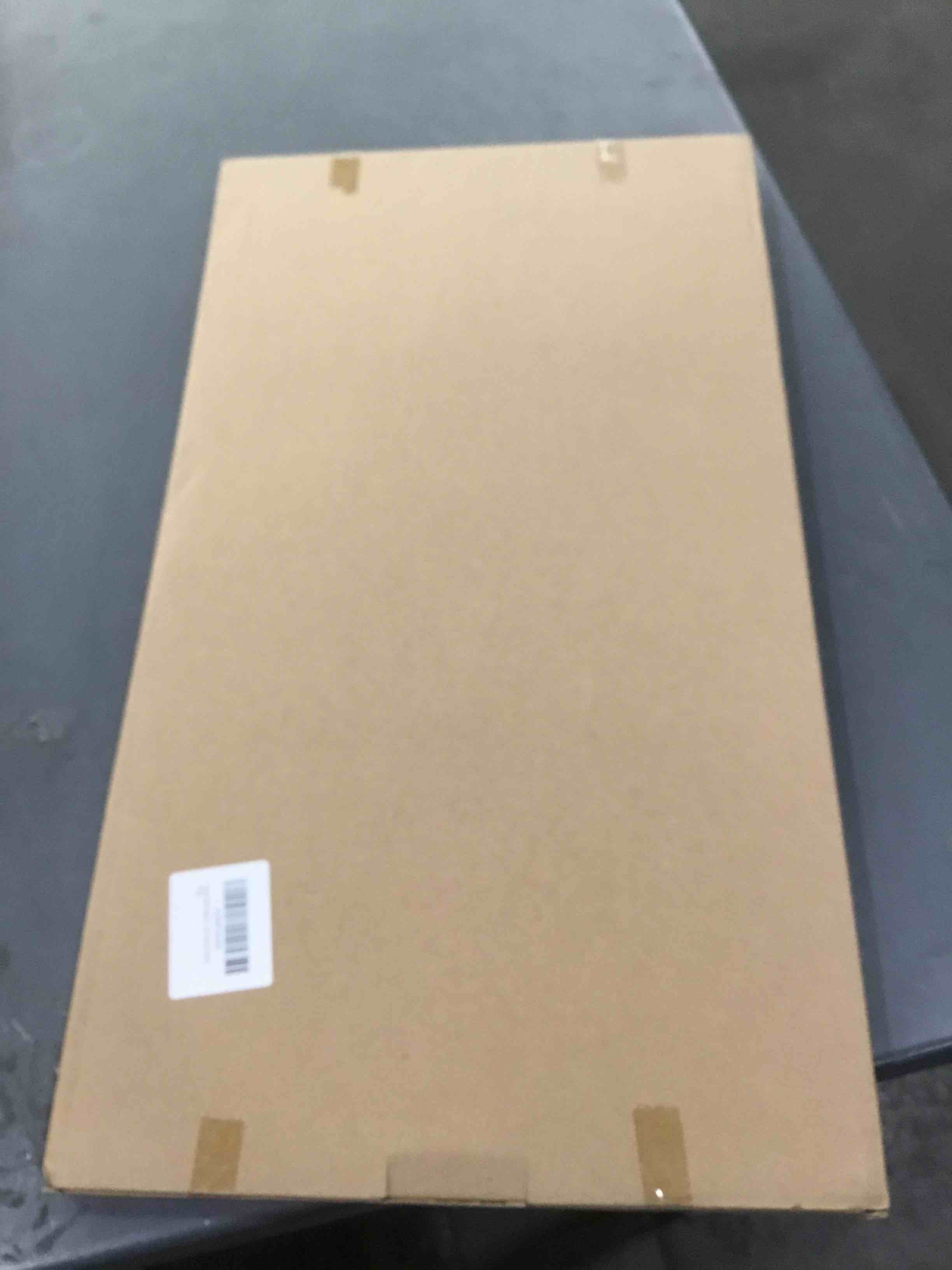 https://s3.amazonaws.com/lotting-images-prod/bidfta/GRA1676460_1741720110959.jpeg