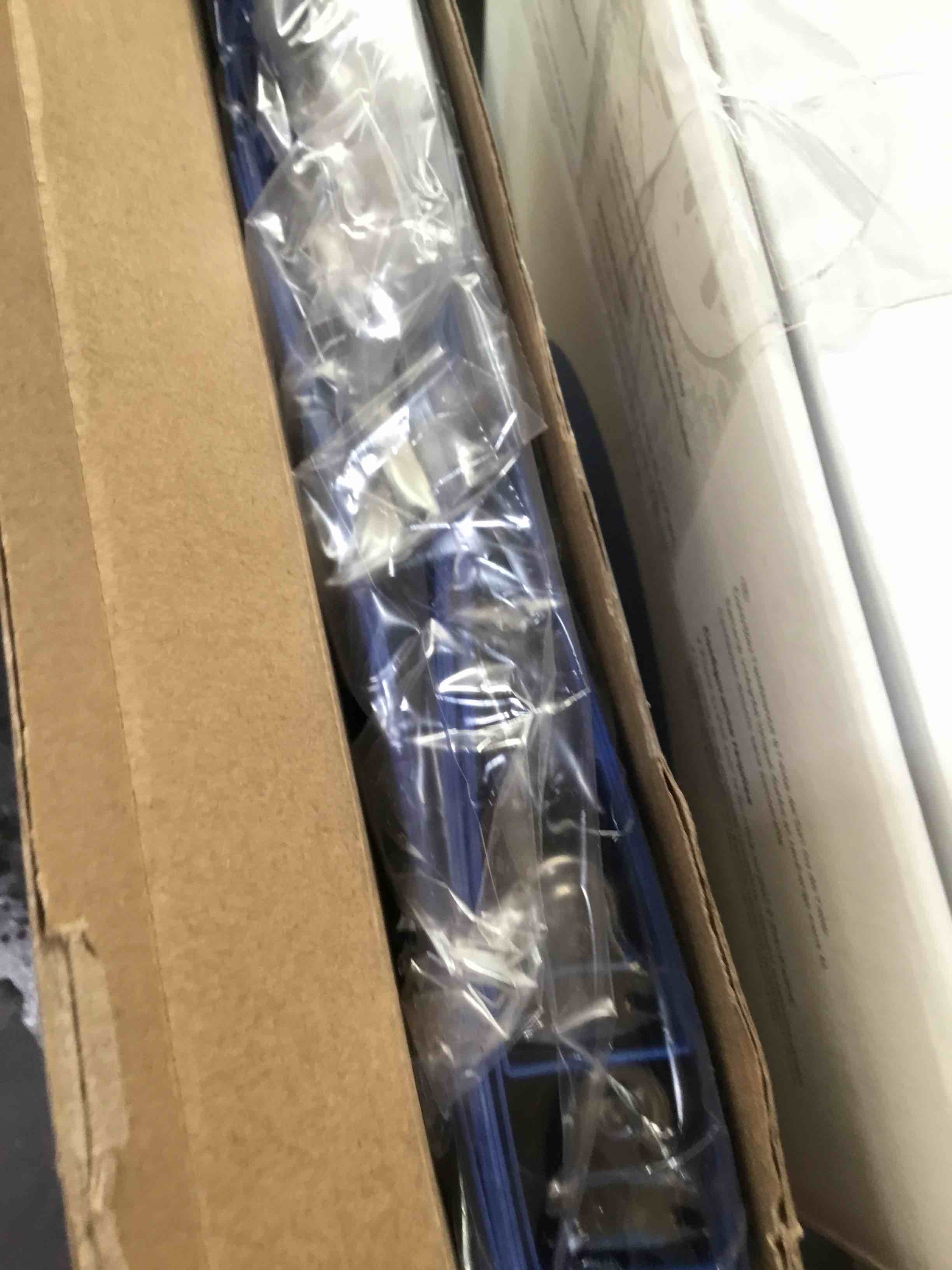 https://s3.amazonaws.com/lotting-images-prod/bidfta/GRA1677839_1743630353669.jpeg