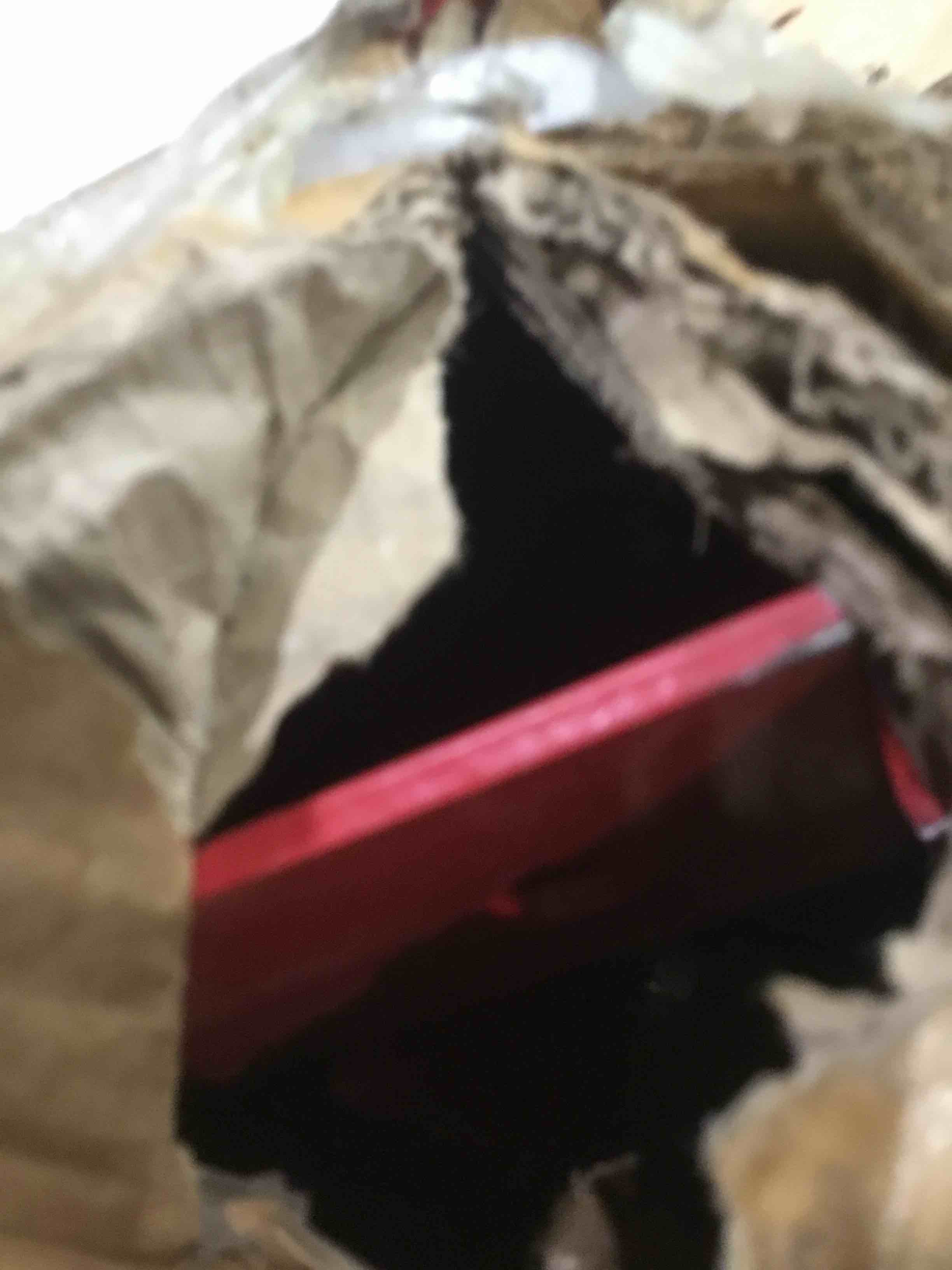 https://s3.amazonaws.com/lotting-images-prod/bidfta/GRA1679330_1750357495128.jpeg