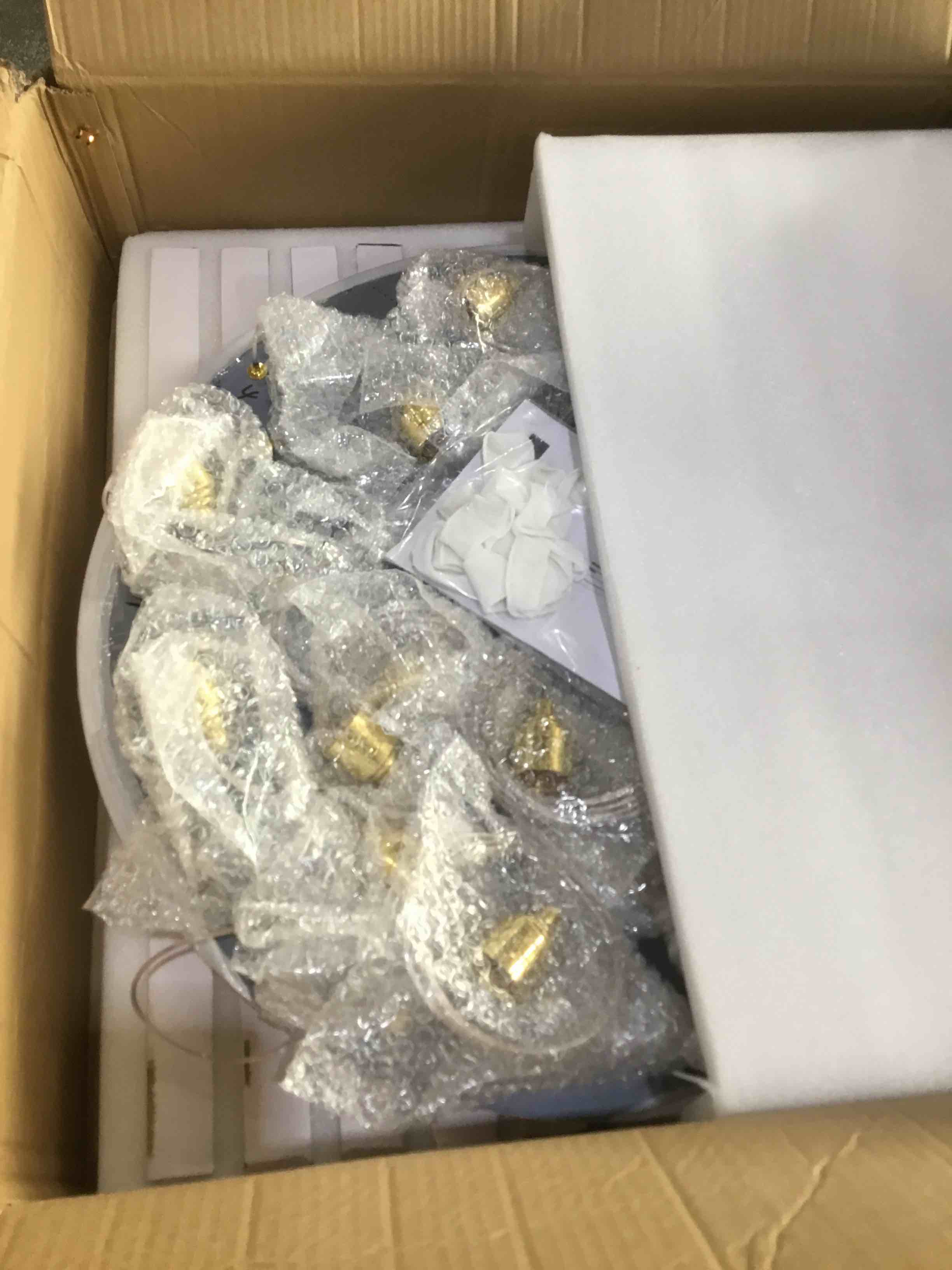 https://s3.amazonaws.com/lotting-images-prod/bidfta/GRA1679358_1750371315300.jpeg