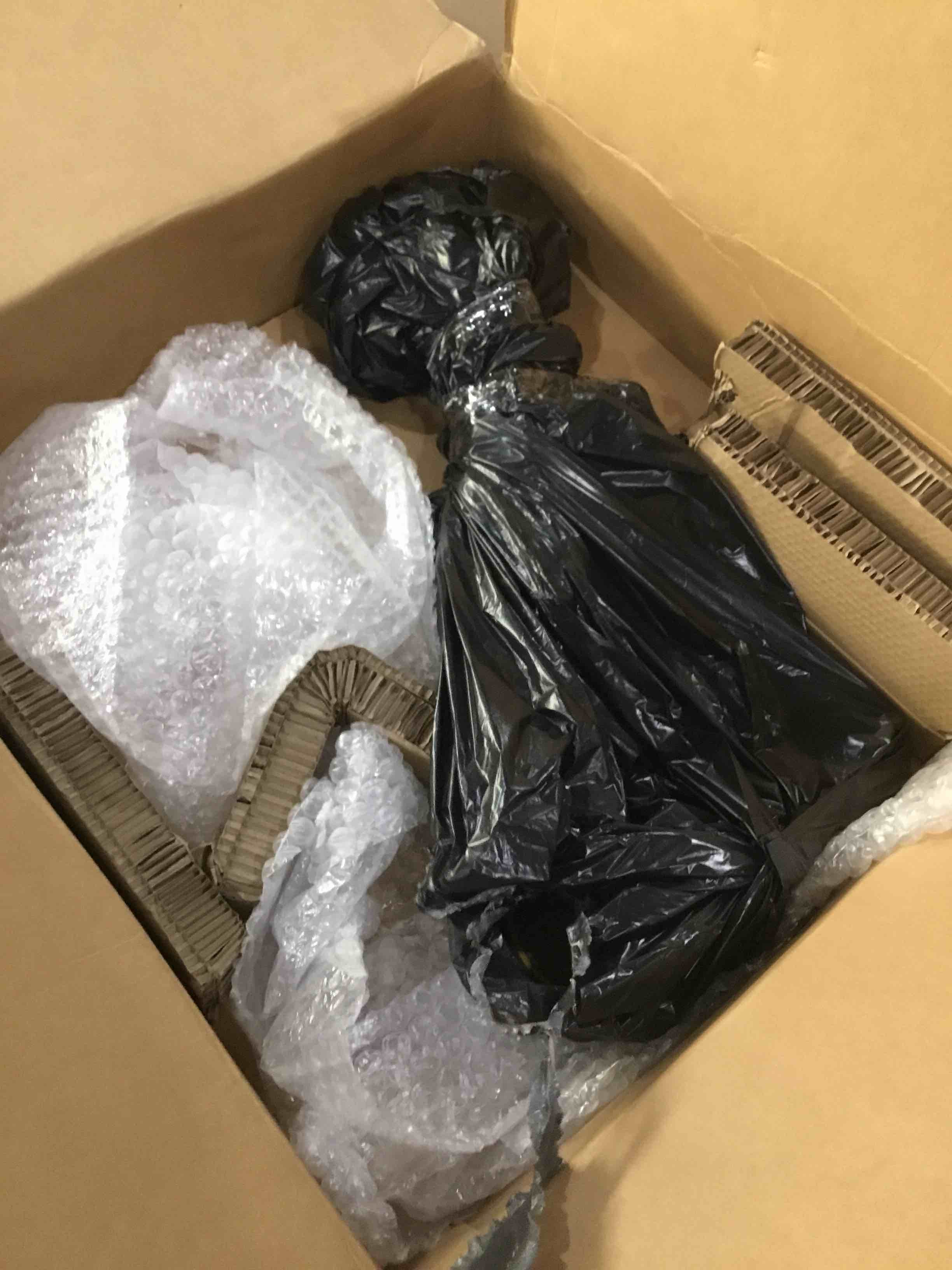 https://s3.amazonaws.com/lotting-images-prod/bidfta/GRA1679594_1750881598663.jpeg