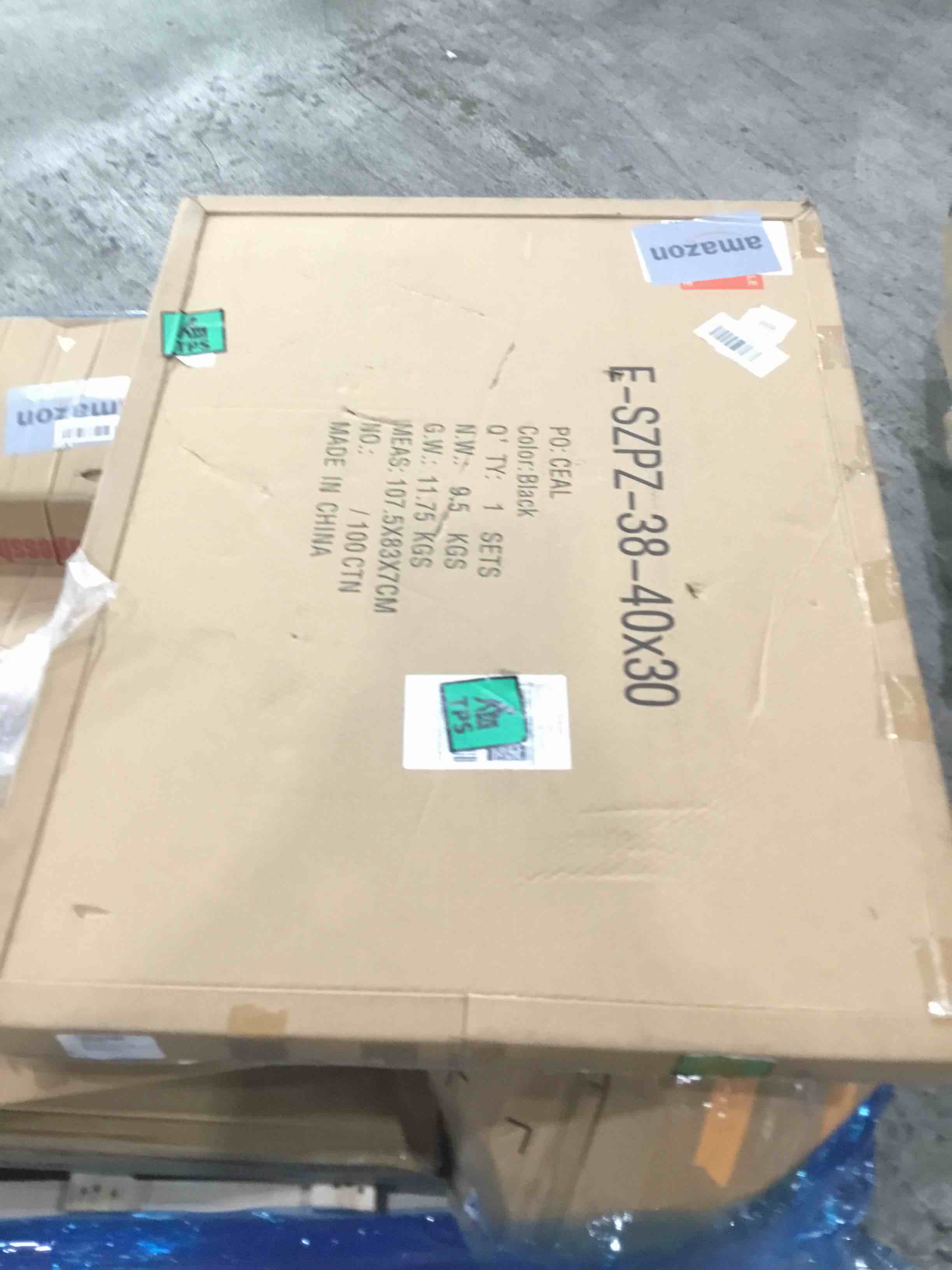 https://s3.amazonaws.com/lotting-images-prod/bidfta/GRA1679596_1750882971110.jpeg
