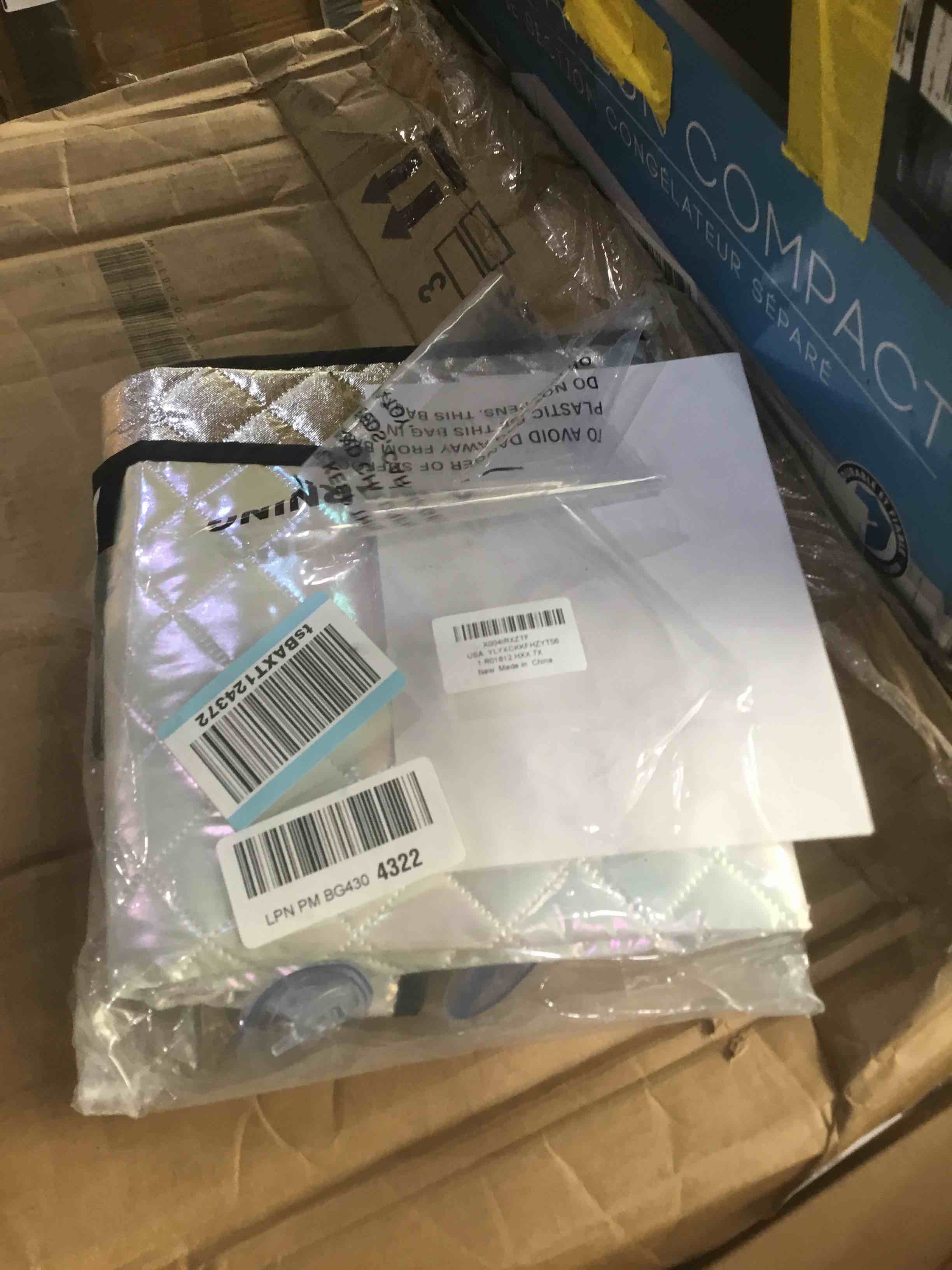 https://s3.amazonaws.com/lotting-images-prod/bidfta/GRA1679632_1750974392790.jpeg