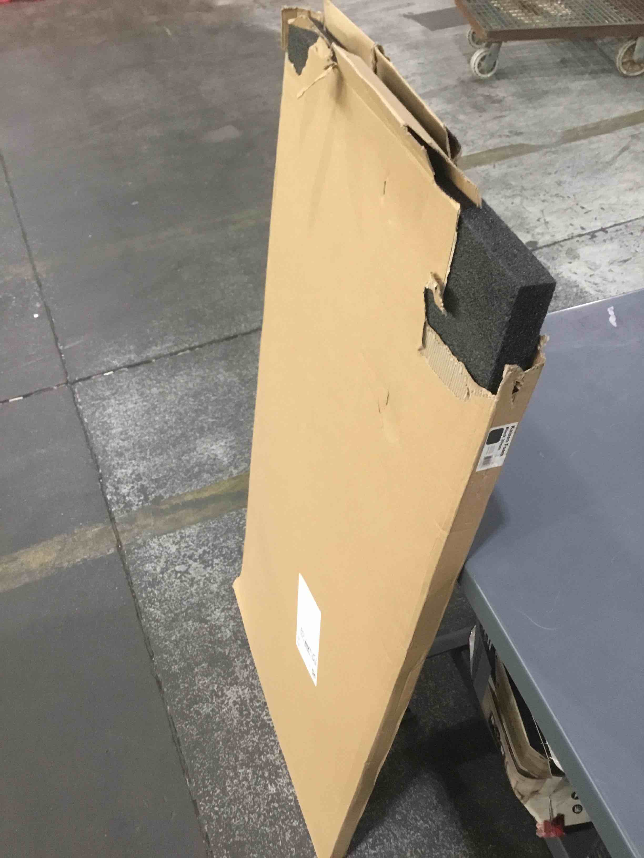https://s3.amazonaws.com/lotting-images-prod/bidfta/GRA1680513_1751579525667.jpeg