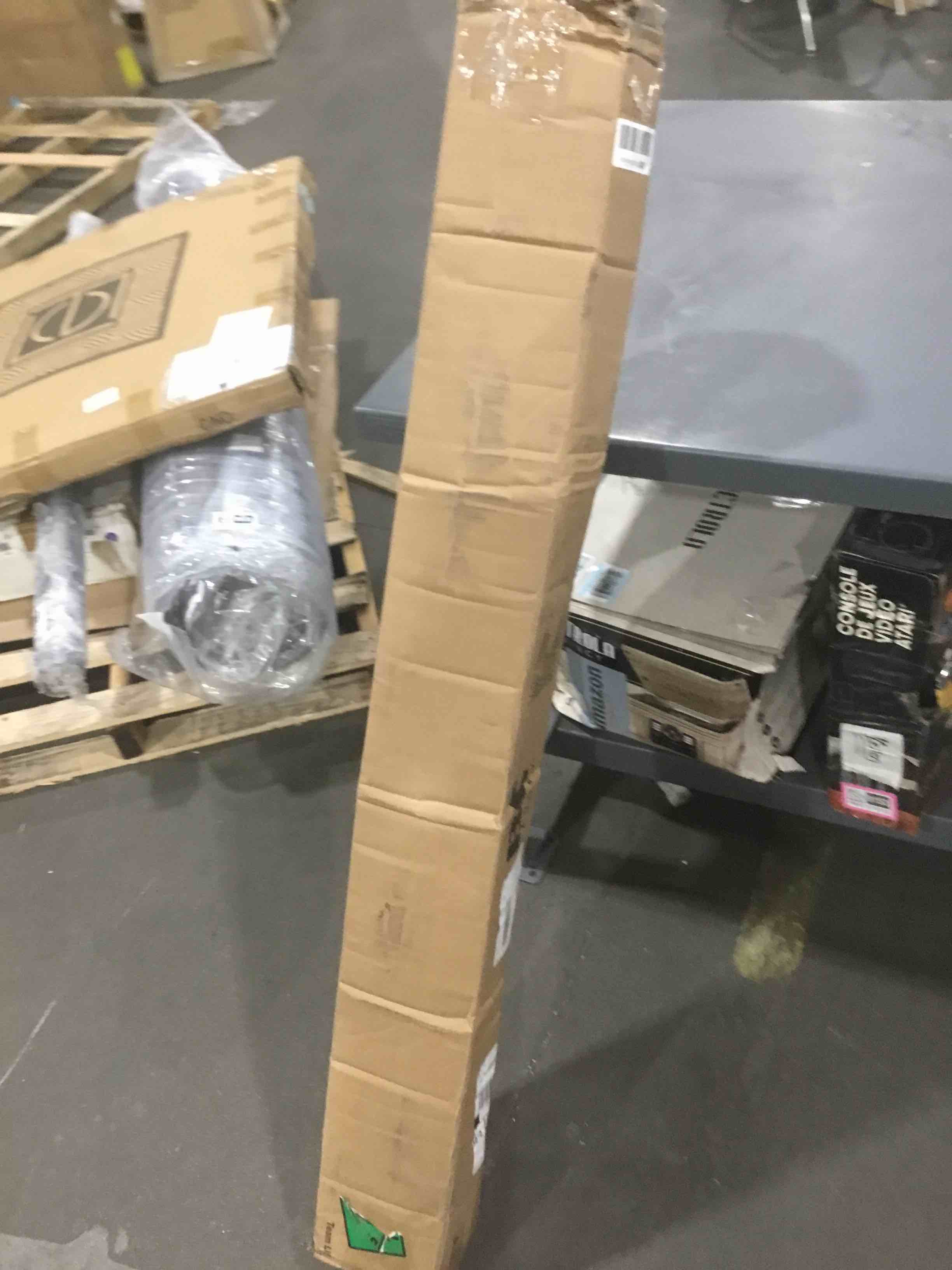https://s3.amazonaws.com/lotting-images-prod/bidfta/GRA1680612_1751996083705.jpeg