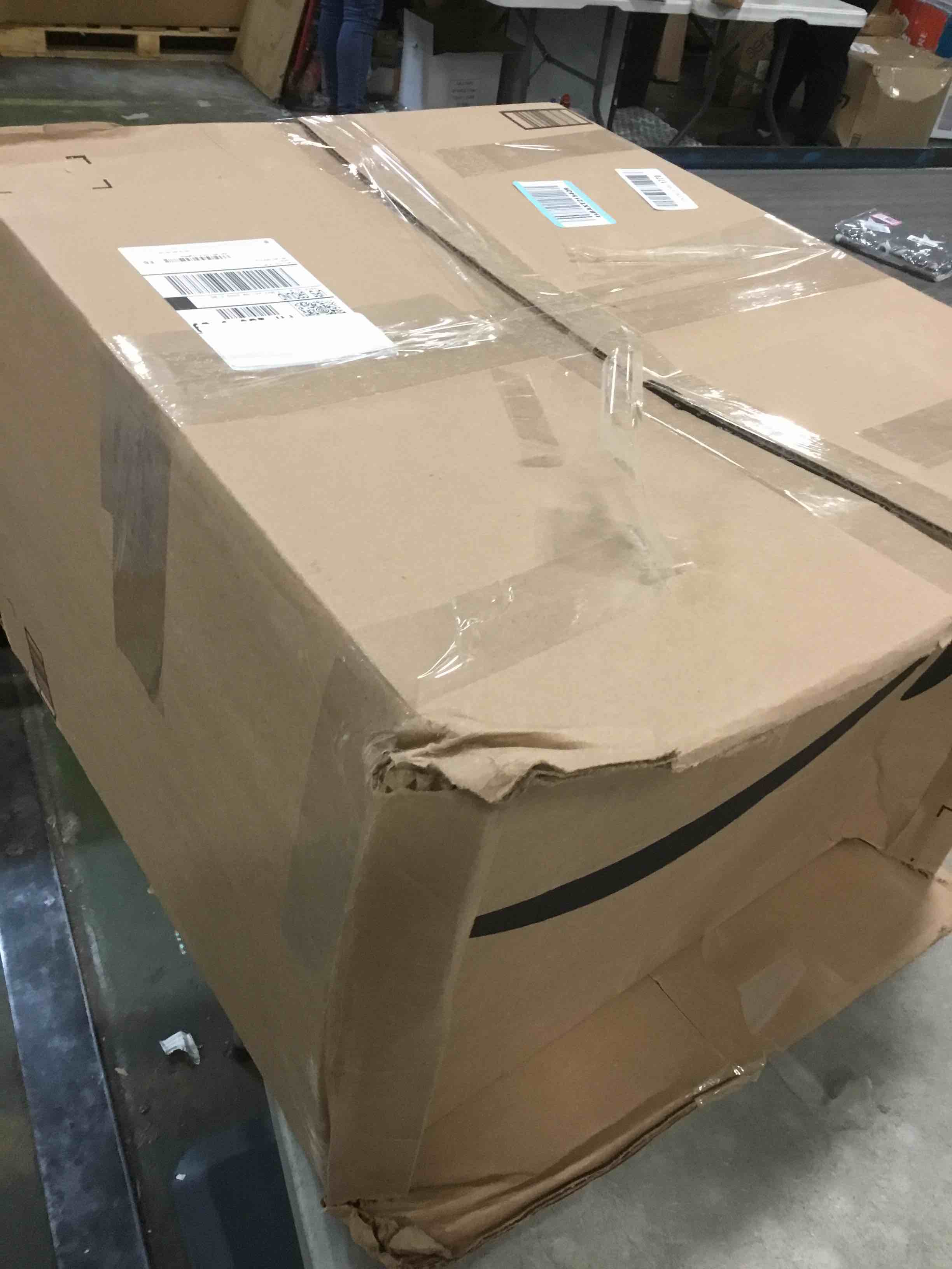 https://s3.amazonaws.com/lotting-images-prod/bidfta/GRA1696019_1735269965082.jpeg