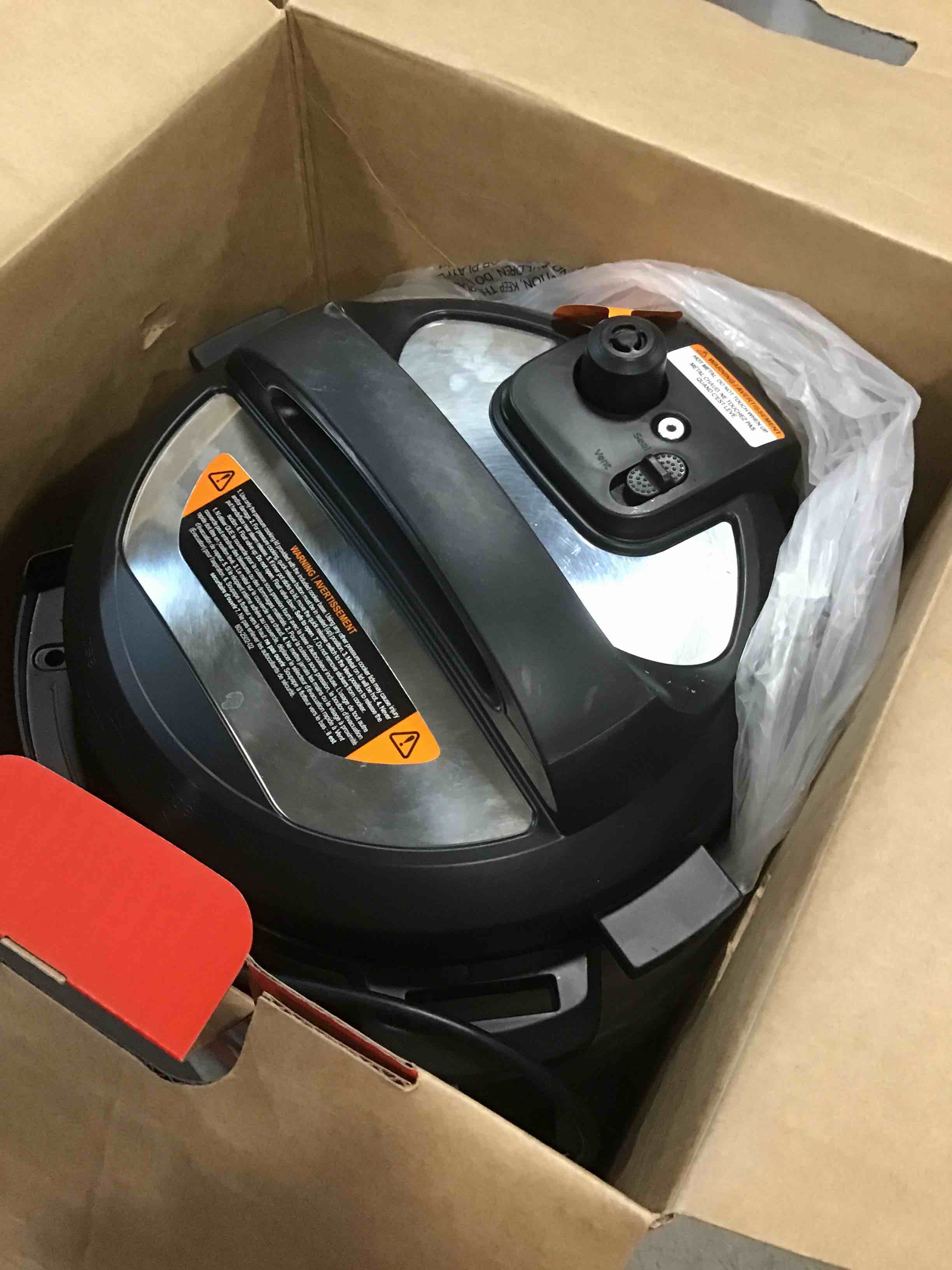 https://s3.amazonaws.com/lotting-images-prod/bidfta/GRA1696473_1735862173029.jpeg