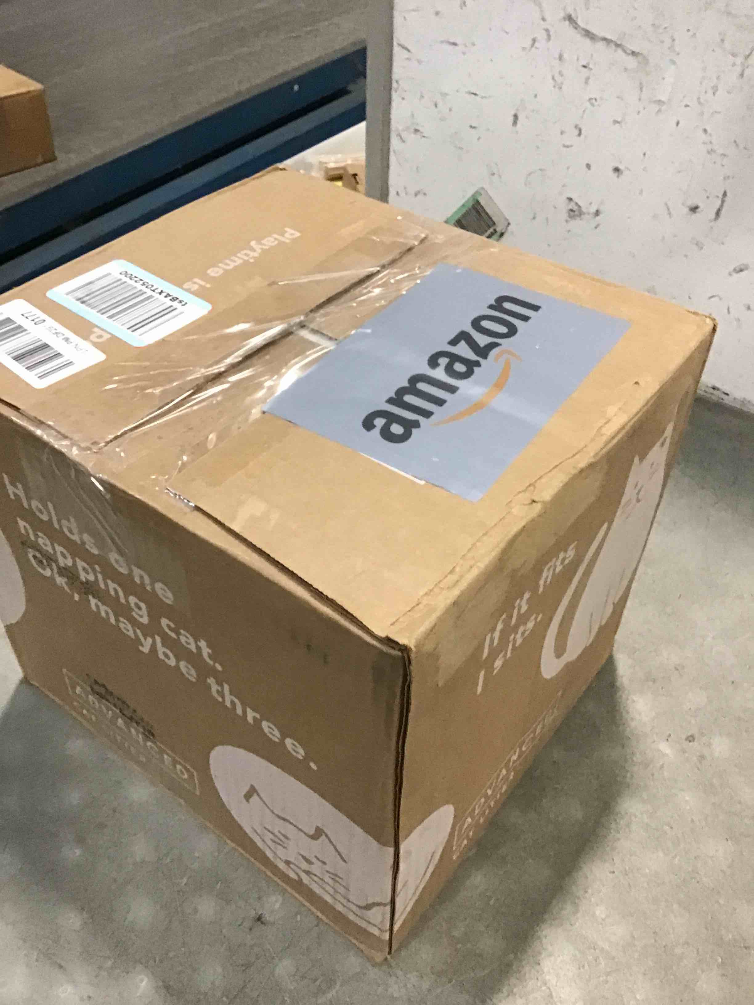https://s3.amazonaws.com/lotting-images-prod/bidfta/GRA1696475_1735862272812.jpeg