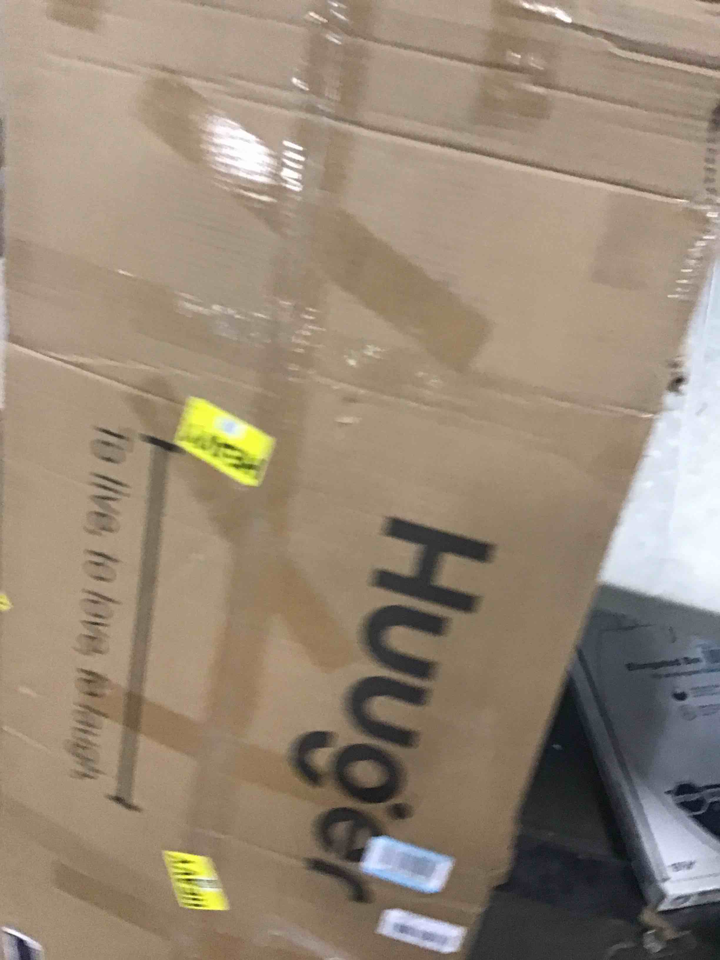 https://s3.amazonaws.com/lotting-images-prod/bidfta/GRA1696751_1735967840659.jpeg