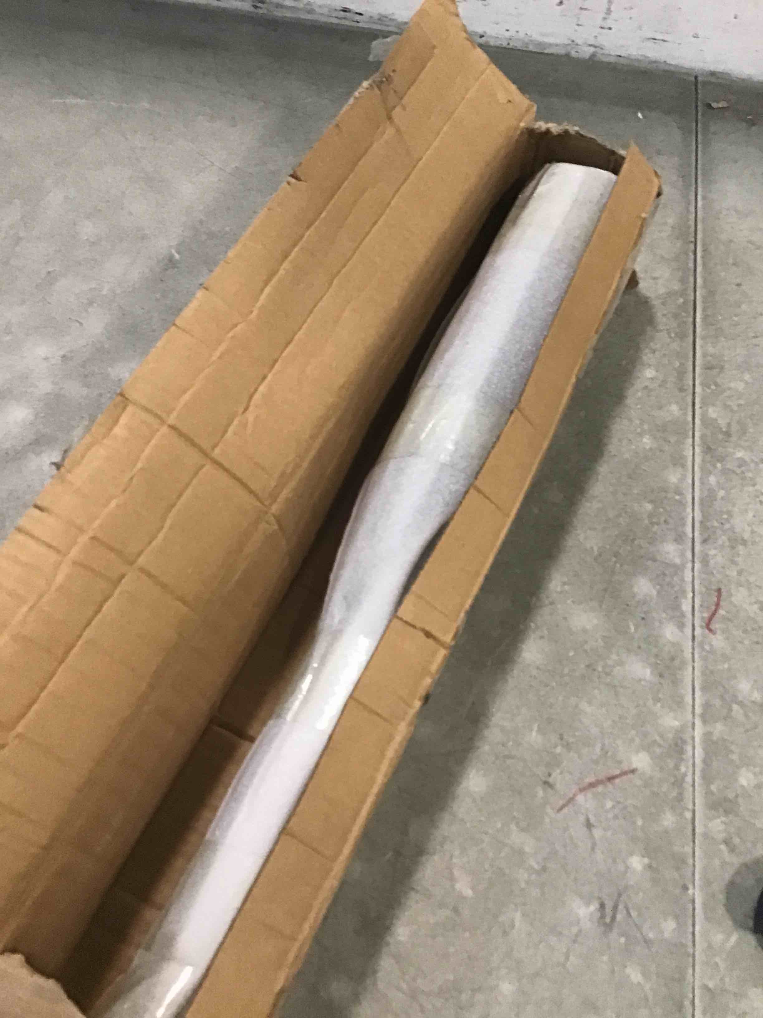 https://s3.amazonaws.com/lotting-images-prod/bidfta/GRA1696776_1735971569167.jpeg