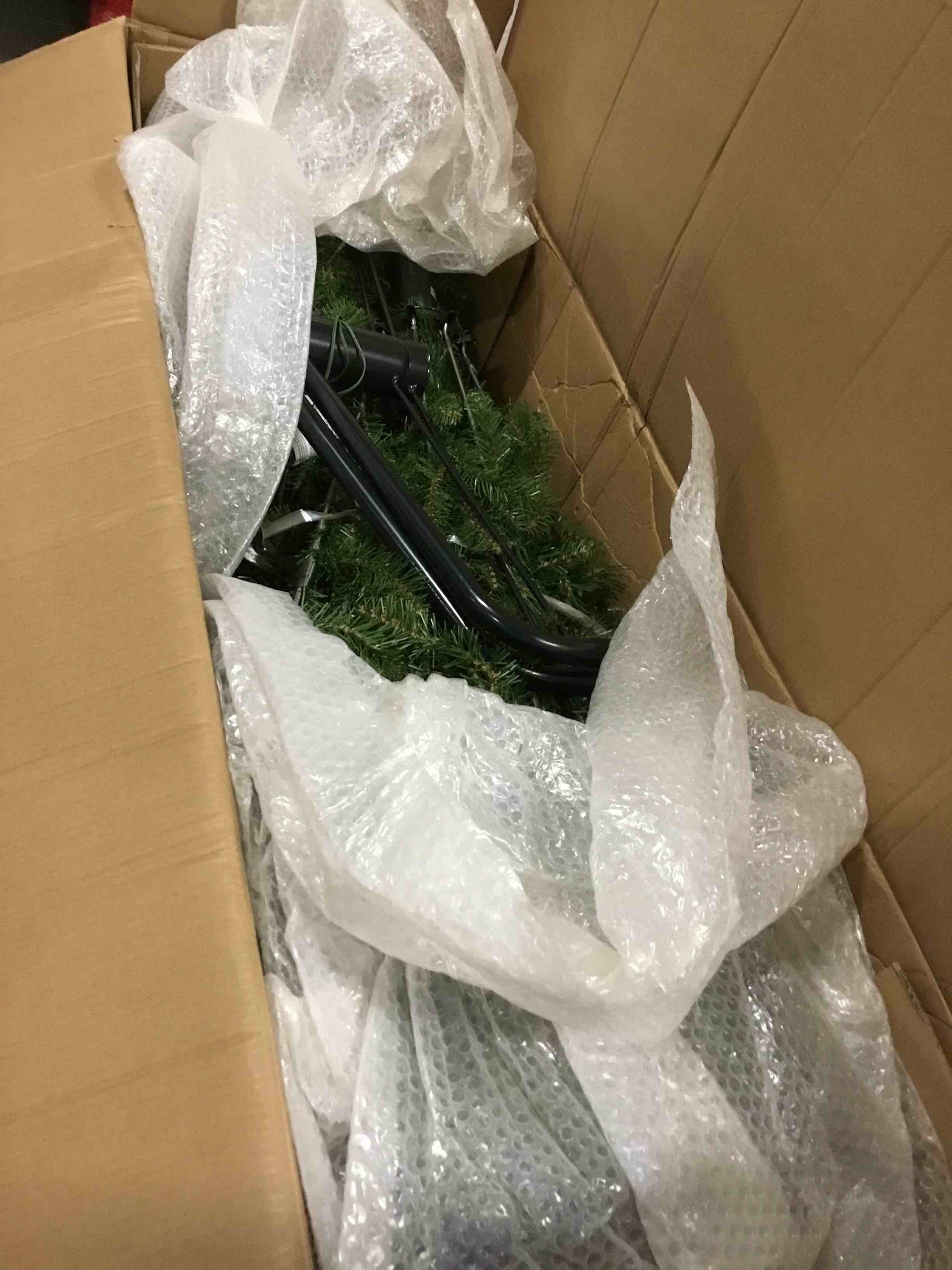 https://s3.amazonaws.com/lotting-images-prod/bidfta/GRA1697118_1736542821260.jpeg