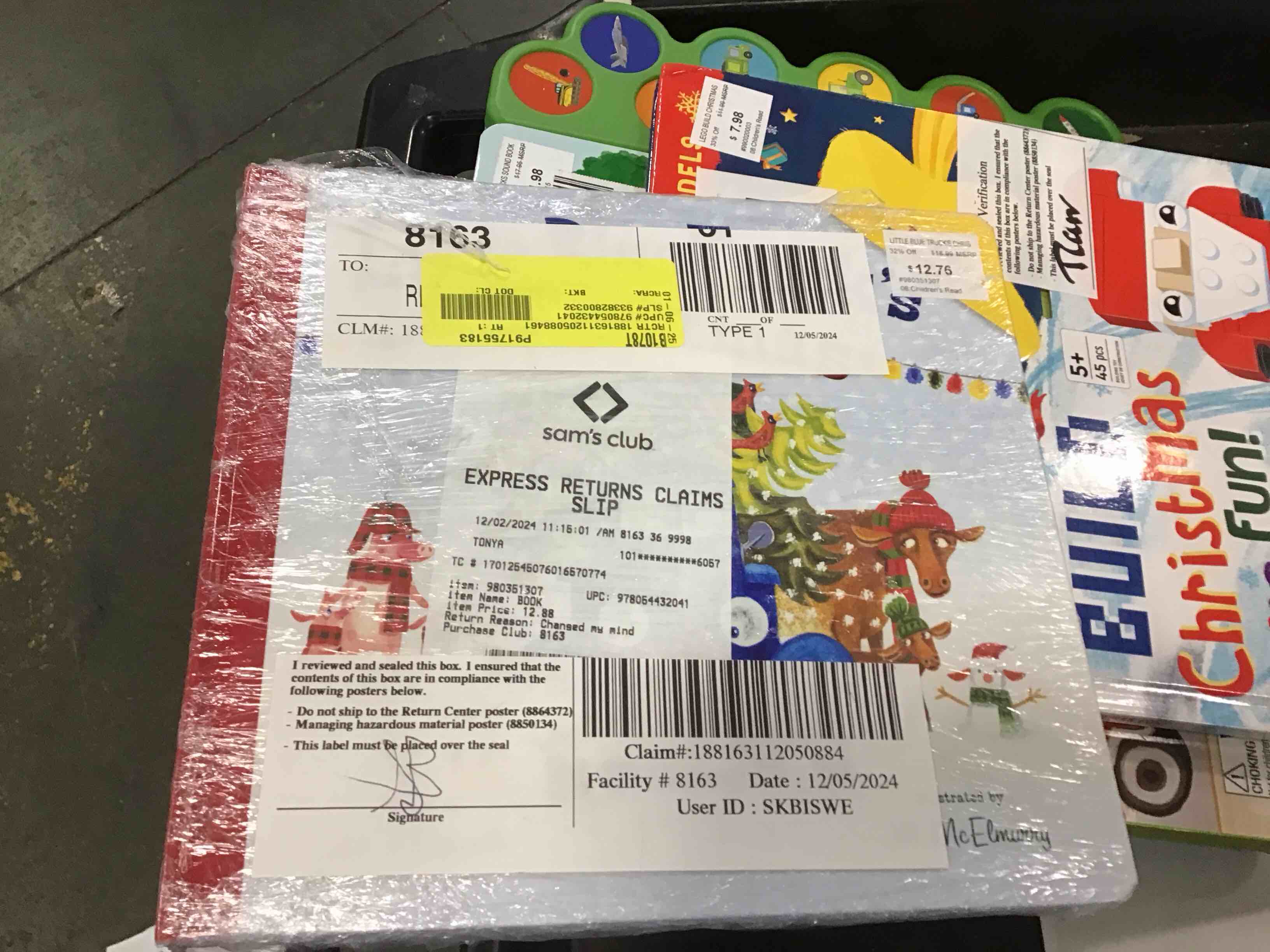 https://s3.amazonaws.com/lotting-images-prod/bidfta/GRA1697455_1737049456738.jpeg