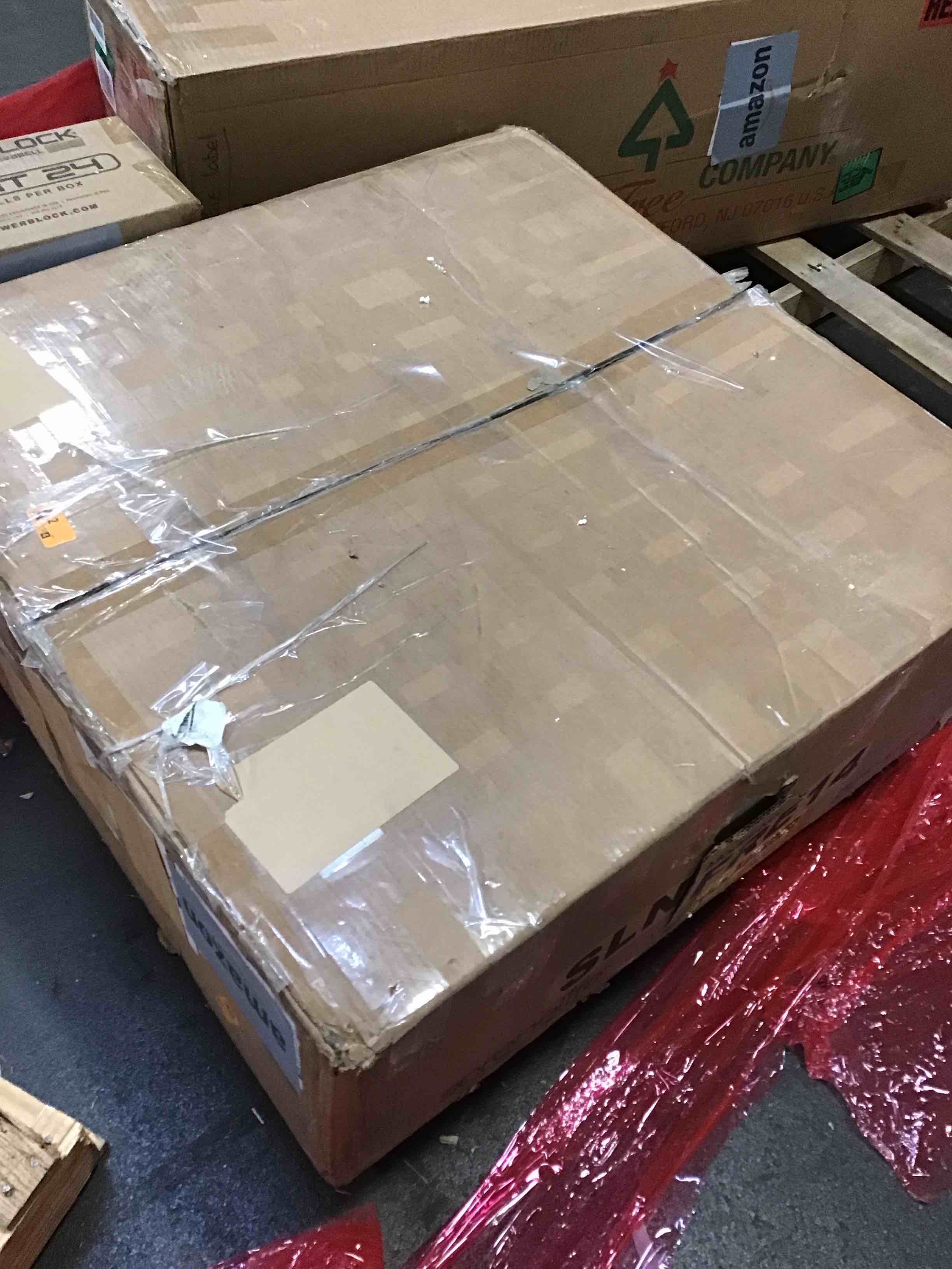 https://s3.amazonaws.com/lotting-images-prod/bidfta/GRA1697823_1737492294369.jpeg