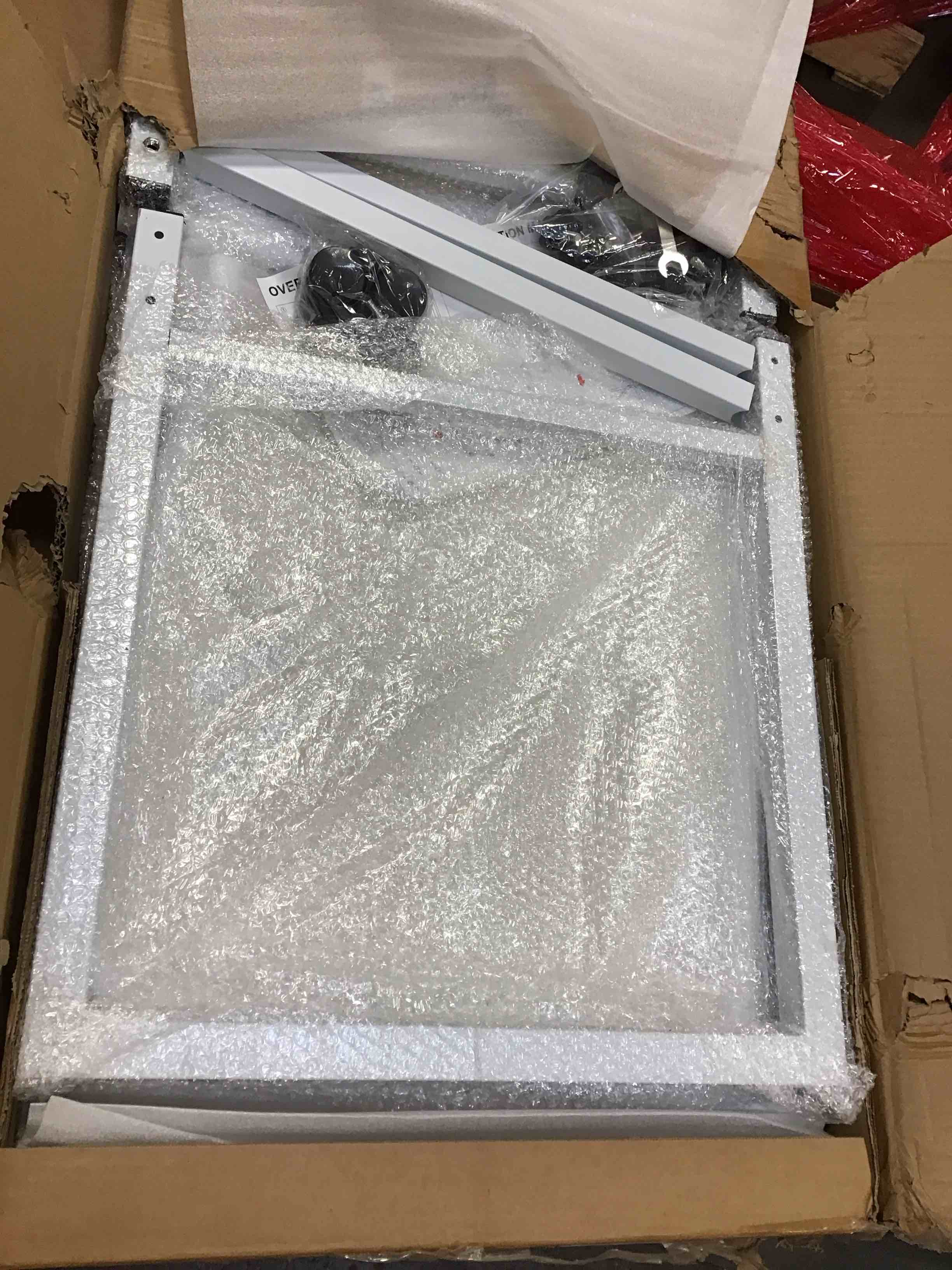 https://s3.amazonaws.com/lotting-images-prod/bidfta/GRA1698437_1738346317421.jpeg