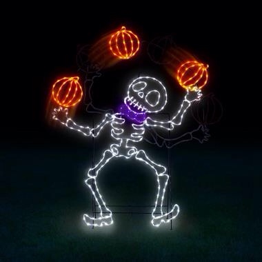 The 5' Pumpkin Juggling 