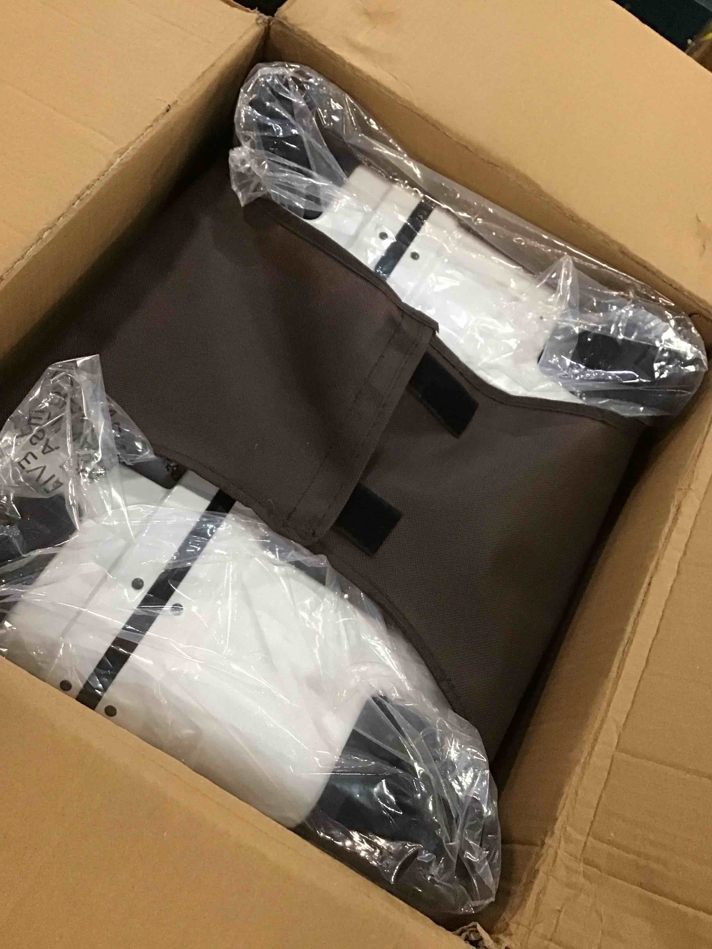 https://s3.amazonaws.com/lotting-images-prod/bidfta/GRA1699726_1737642473188.jpeg